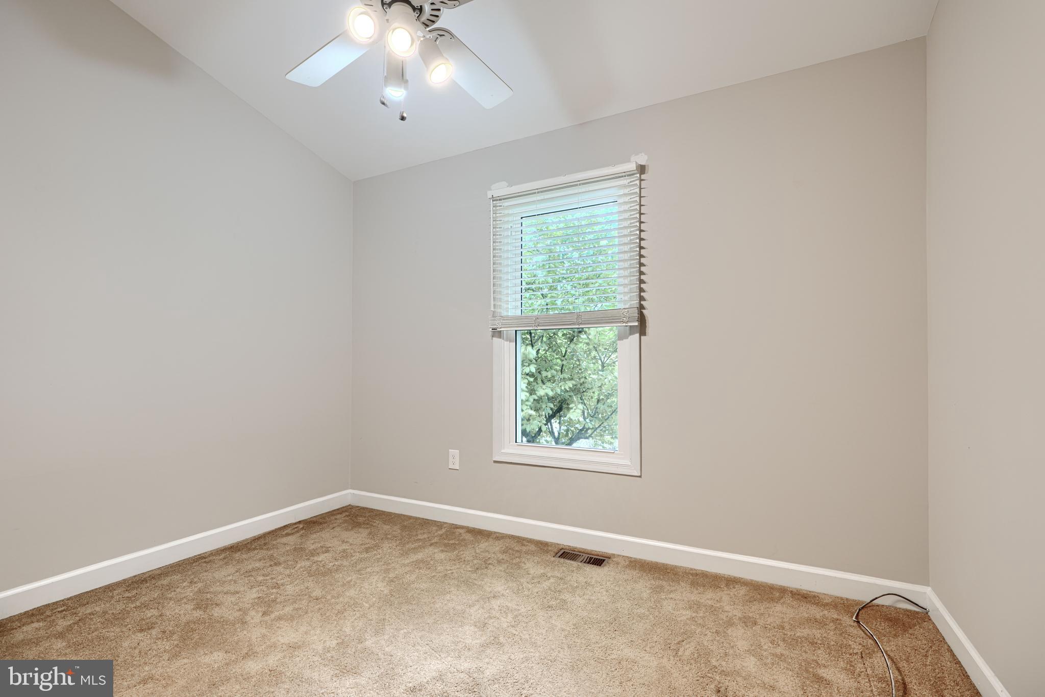 BROADVIEW - Residential