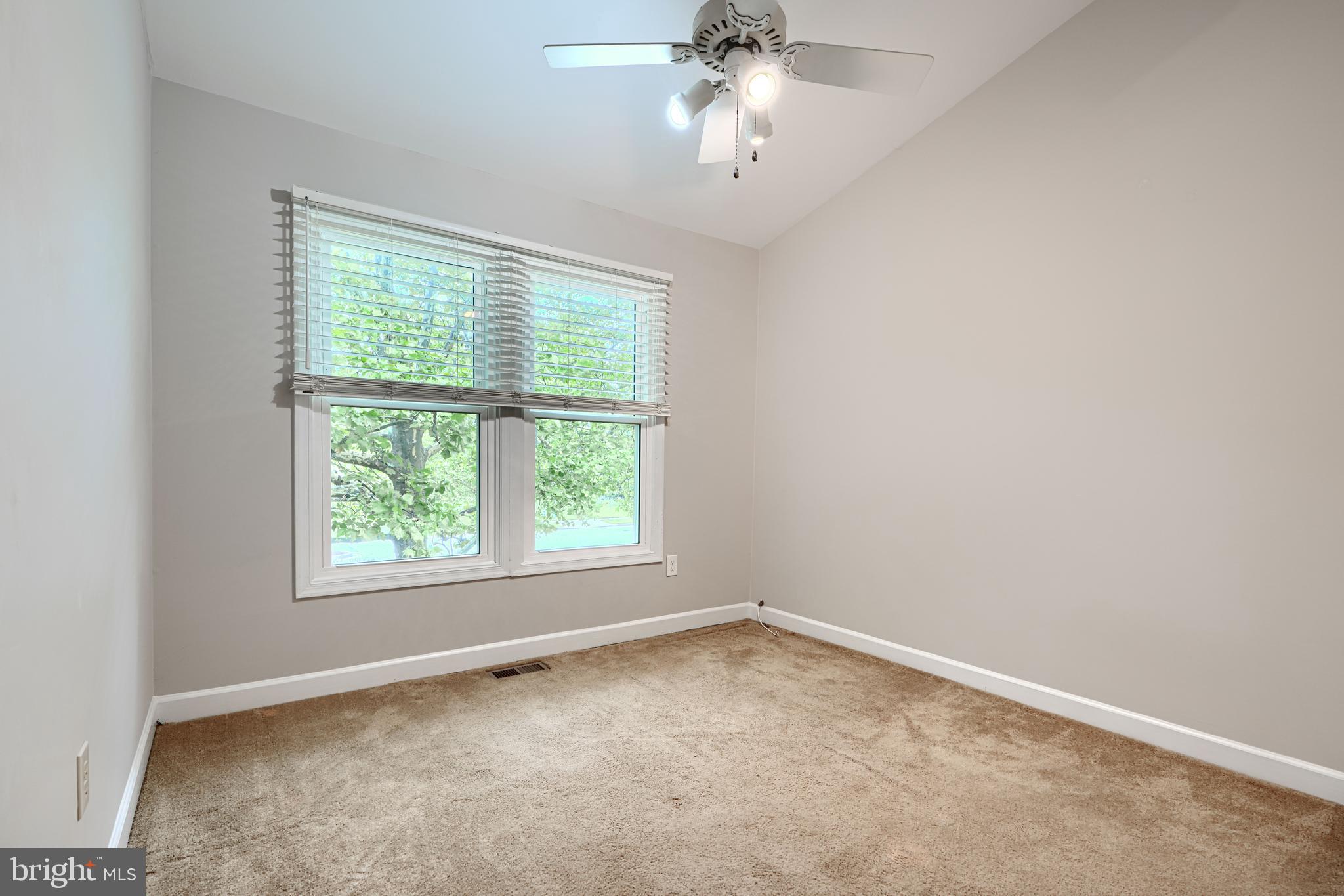 BROADVIEW - Residential