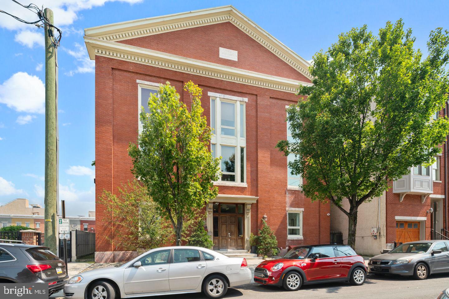FAIRMOUNT - Residential