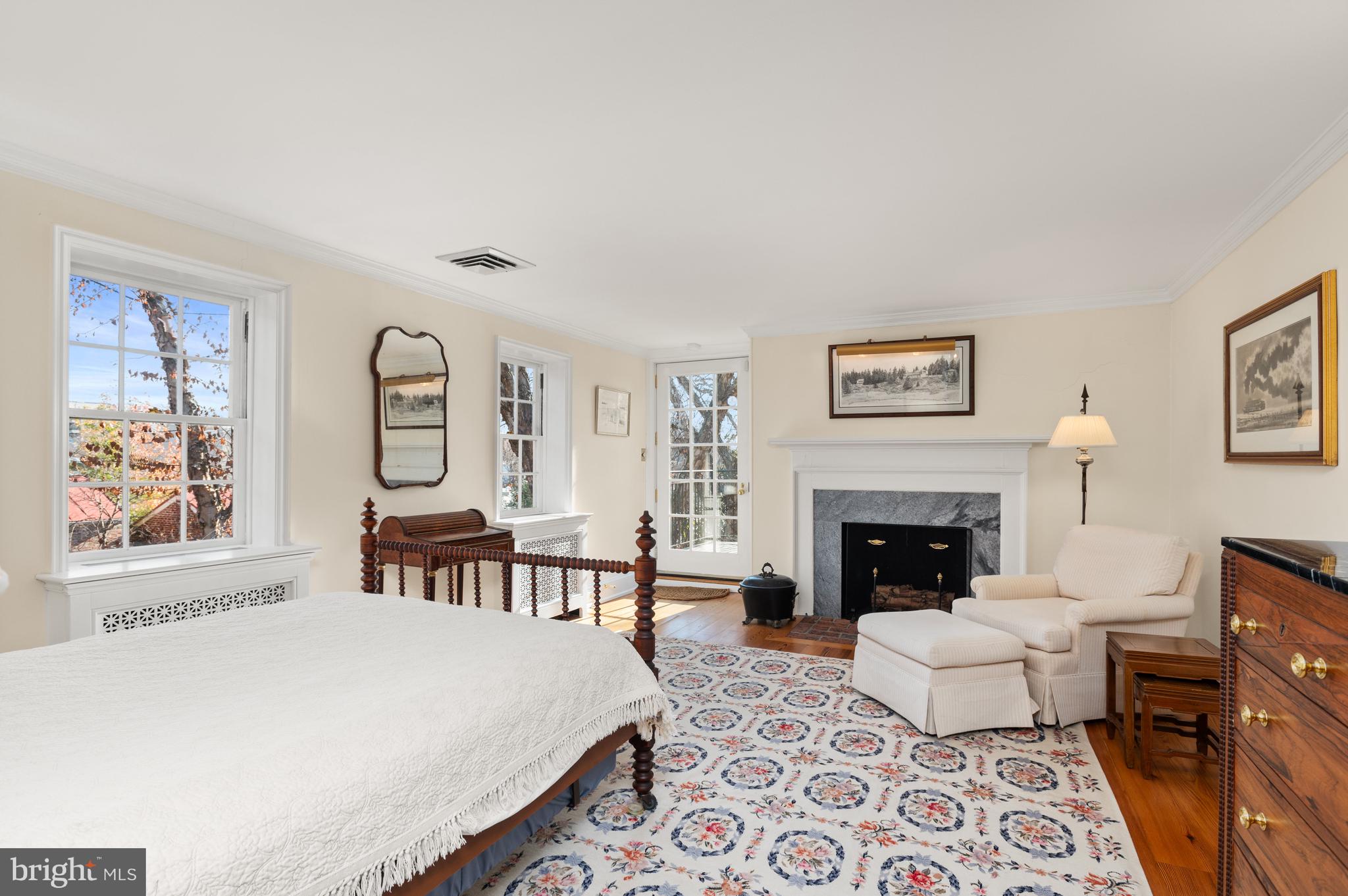 GEORGETOWN - Residential