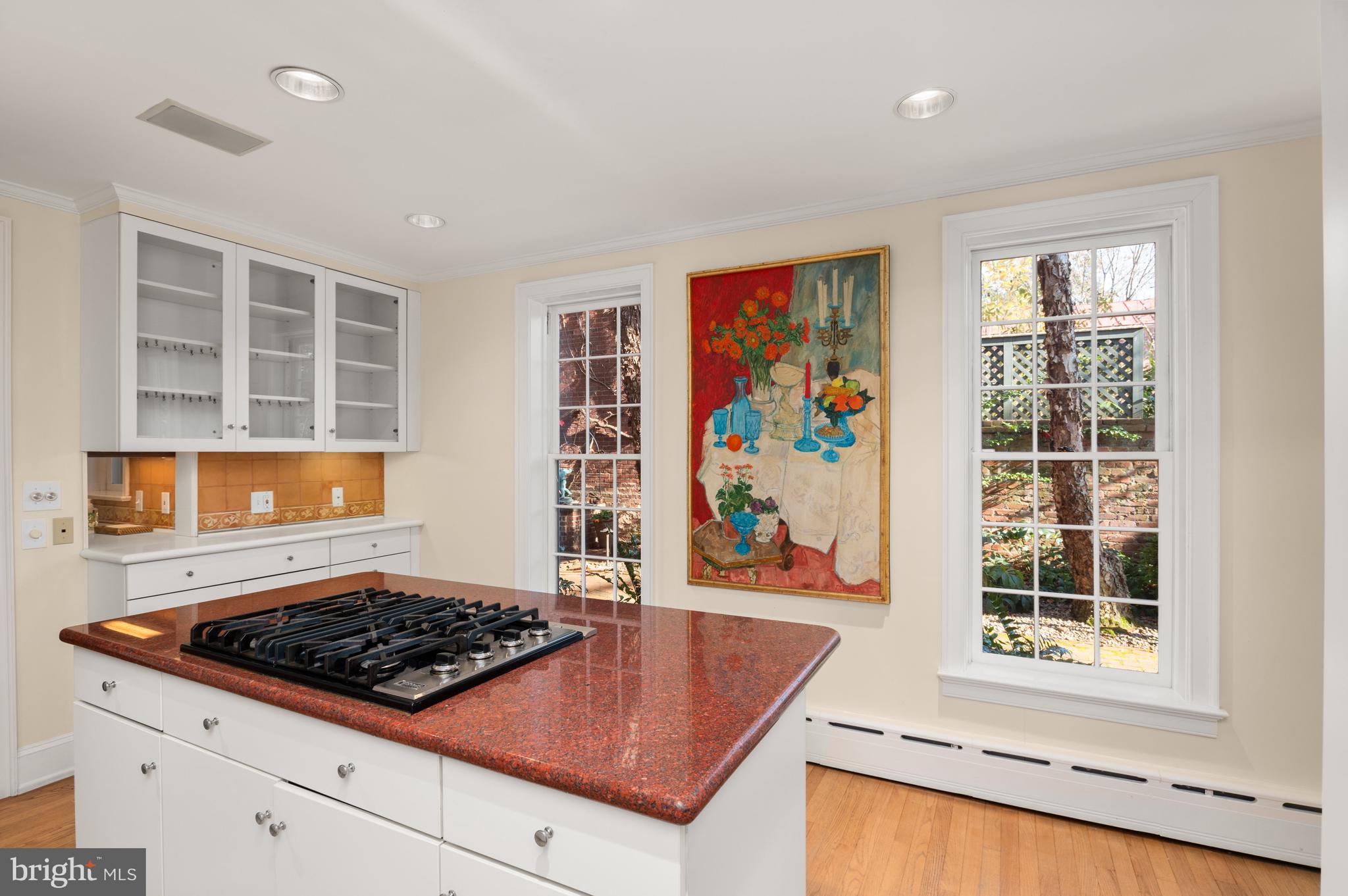 GEORGETOWN - Residential