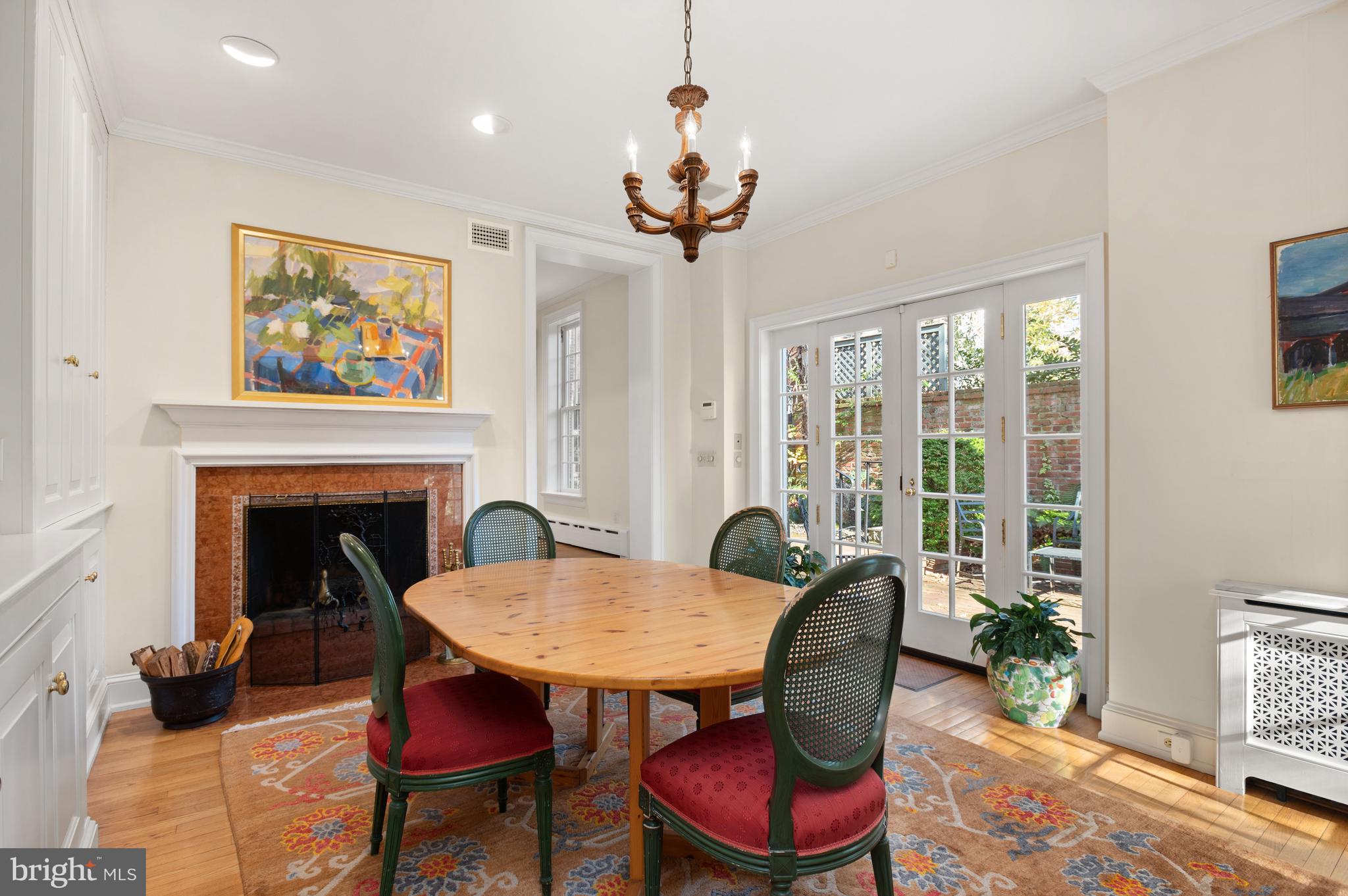 GEORGETOWN - Residential
