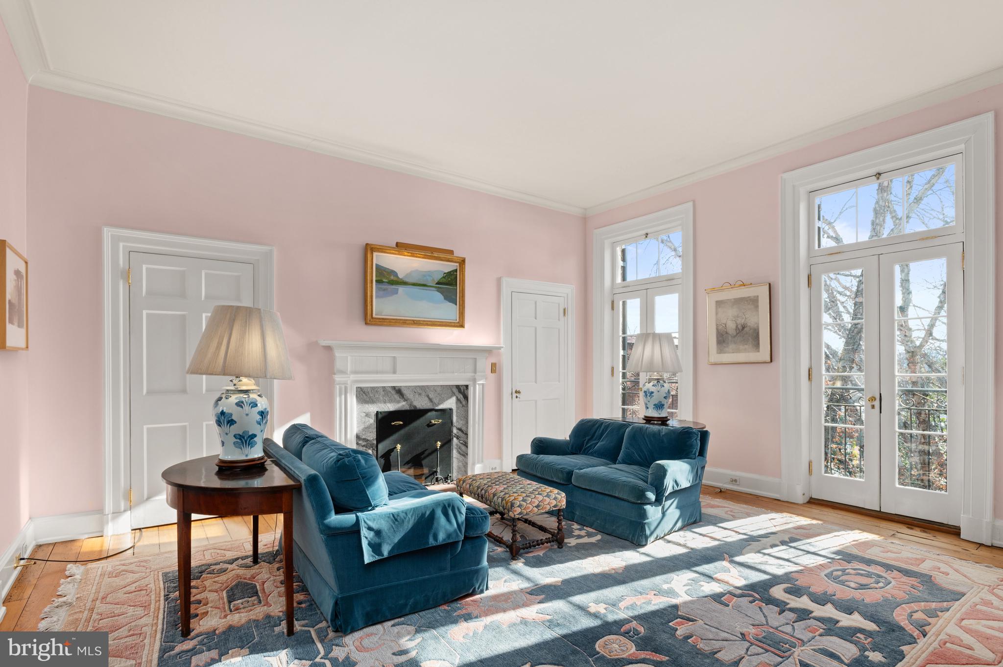 GEORGETOWN - Residential