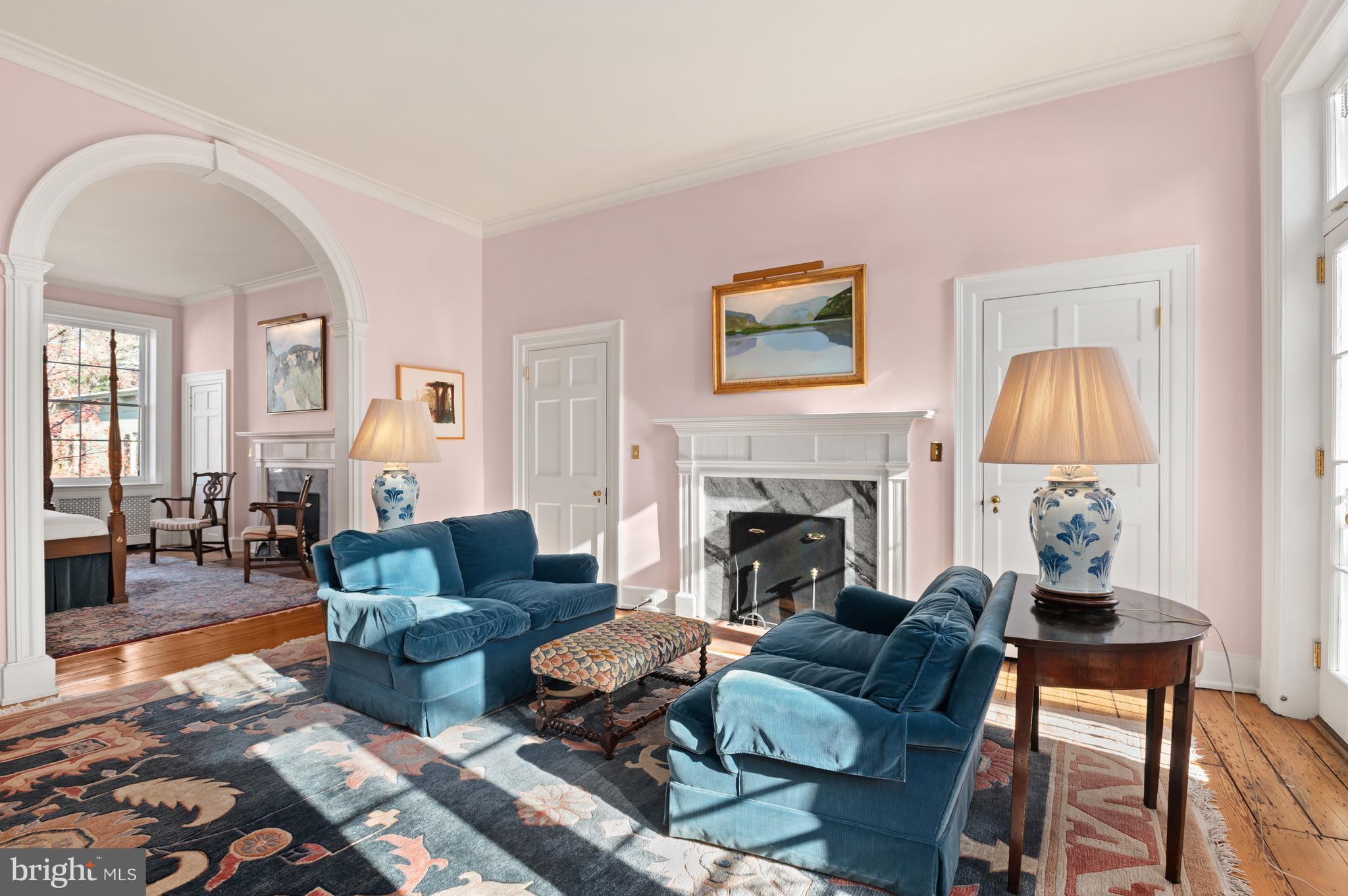 GEORGETOWN - Residential