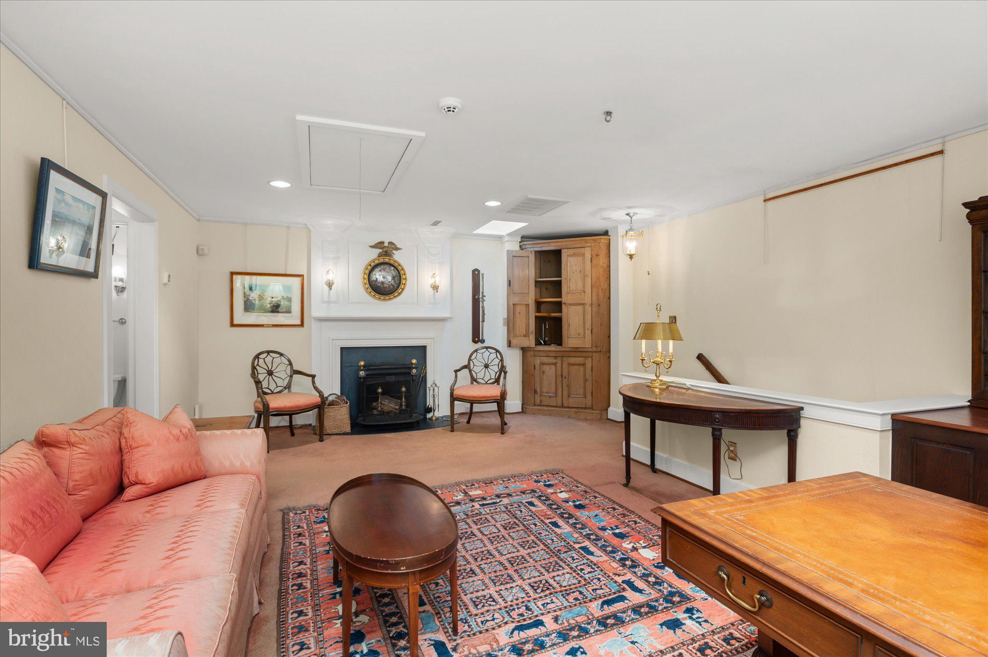 GEORGETOWN - Residential