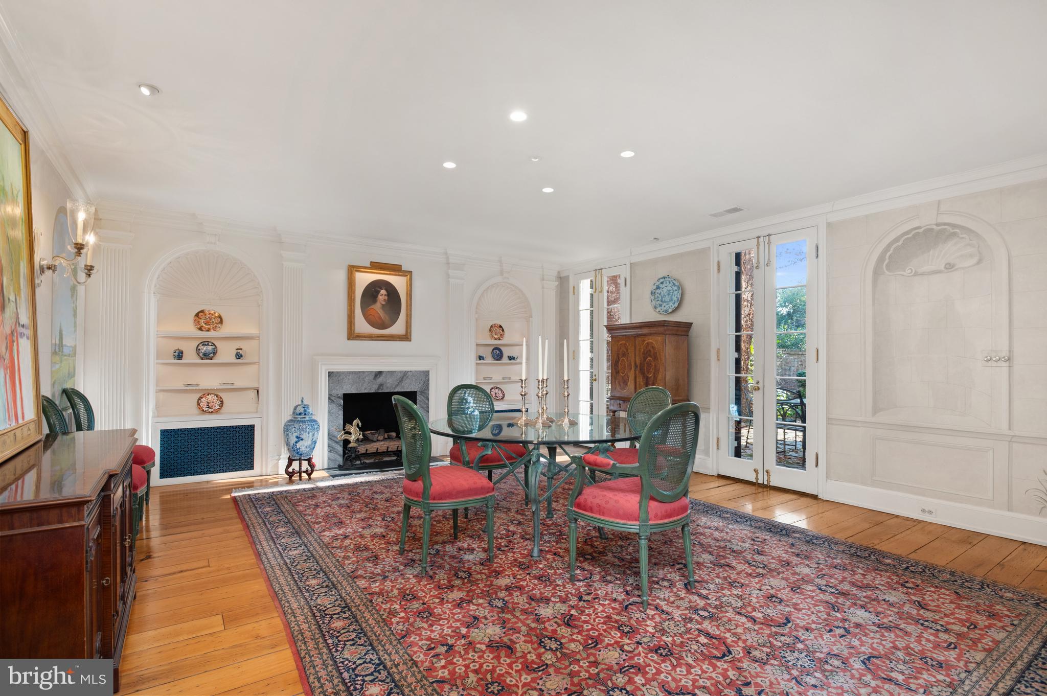 GEORGETOWN - Residential