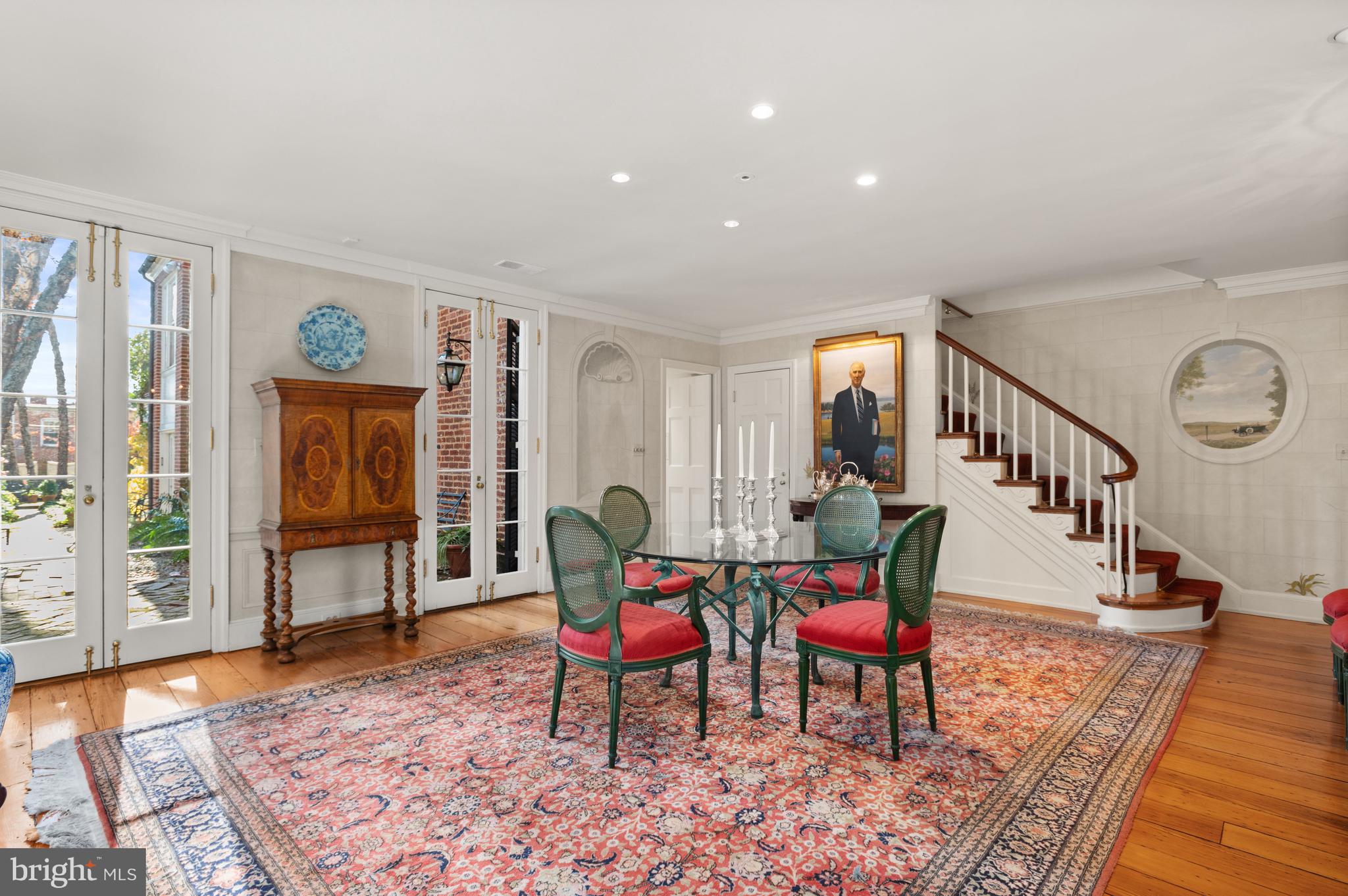 GEORGETOWN - Residential