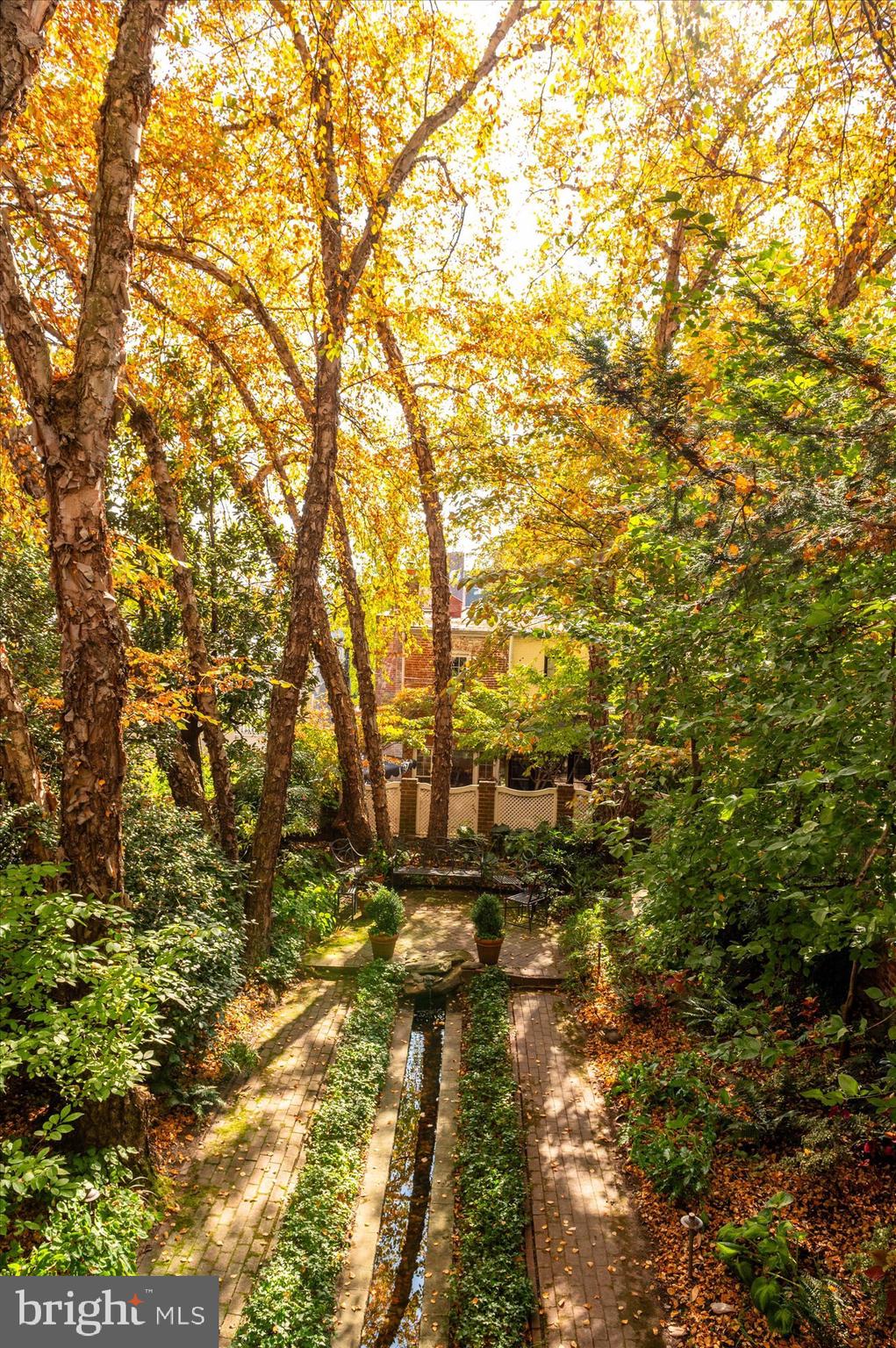 GEORGETOWN - Residential