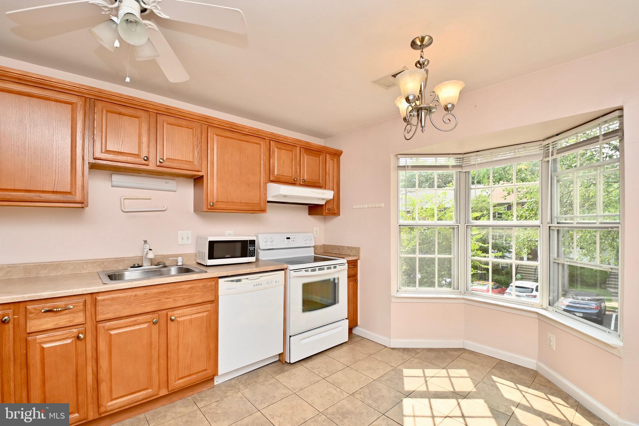 VILLAGE OF MOUNT AIR - Residential Lease