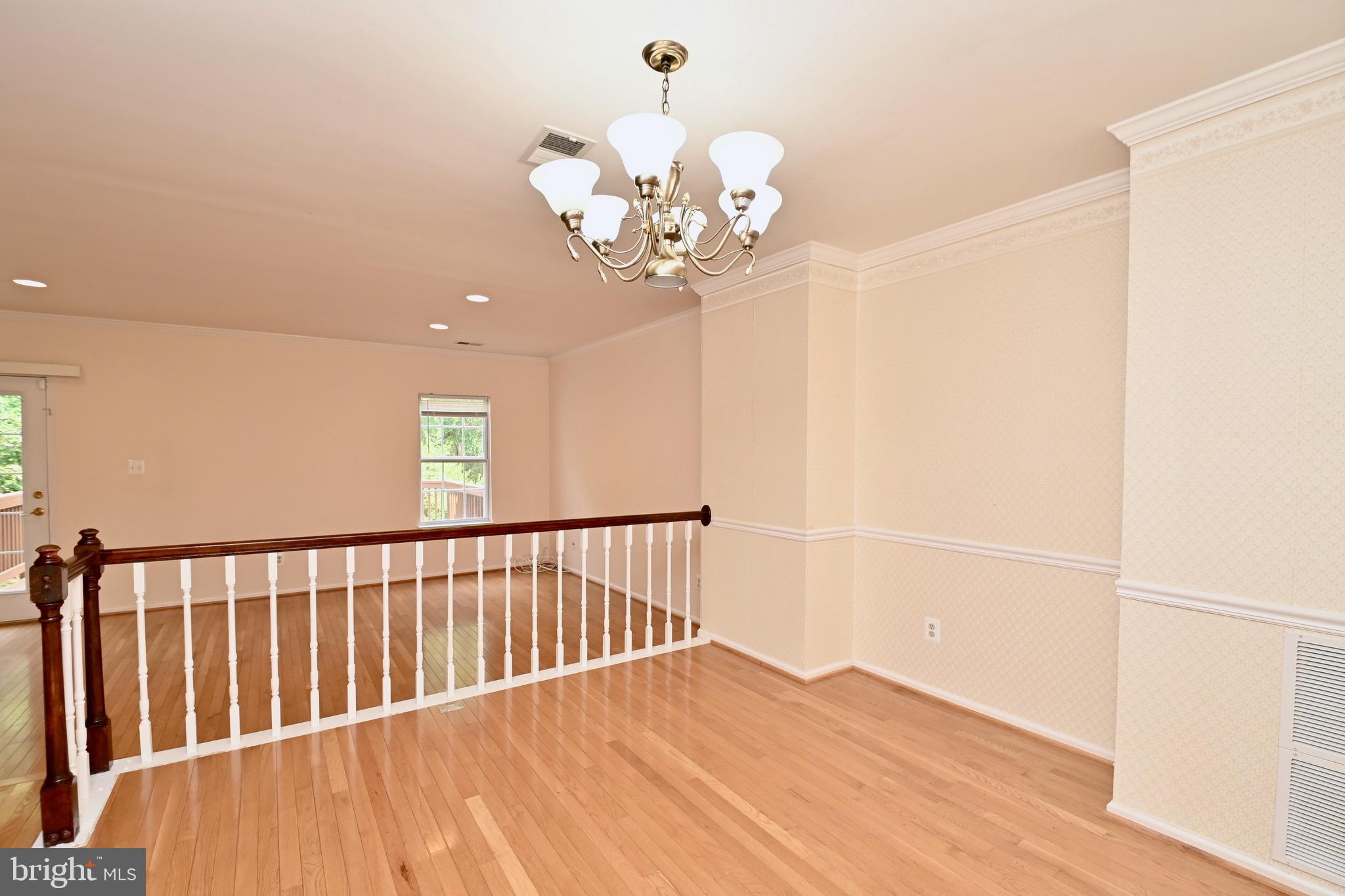 VILLAGE OF MOUNT AIR - Residential Lease