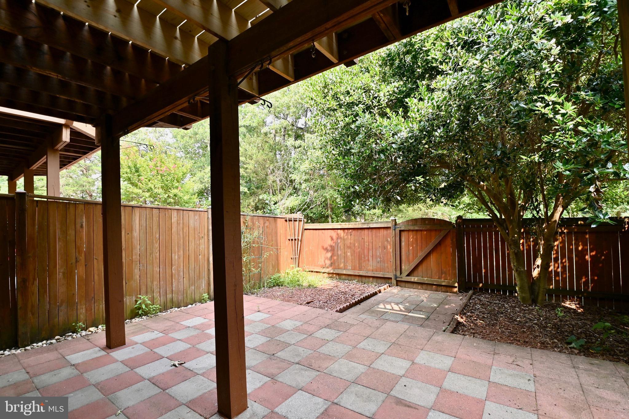 VILLAGE OF MOUNT AIR - Residential Lease