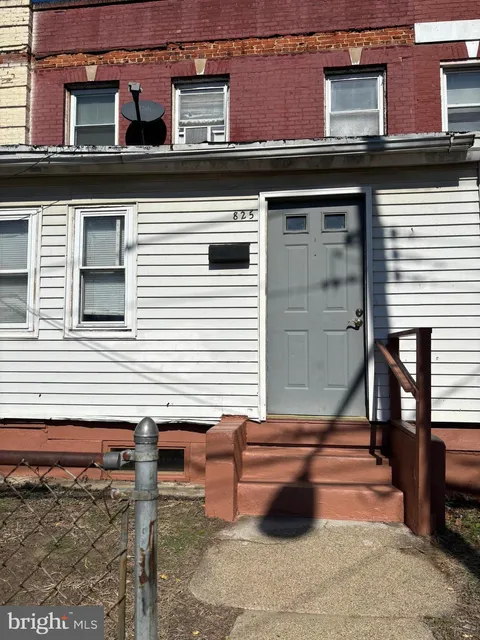 825 Tulip Street, Camden, NJ MLS: NJCD2087500