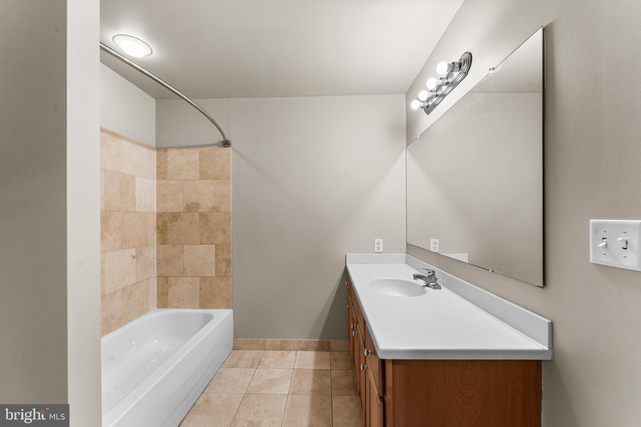 WILMINGTON - Residential