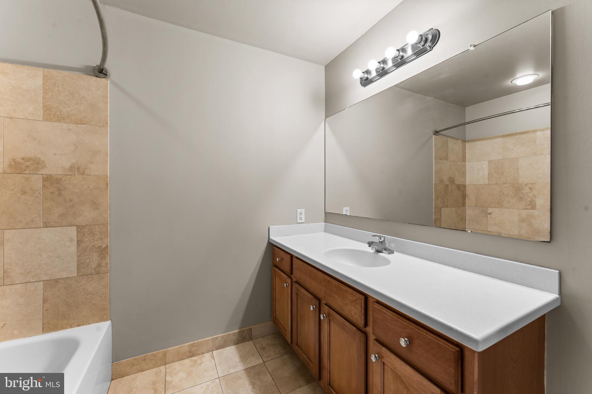 WILMINGTON - Residential