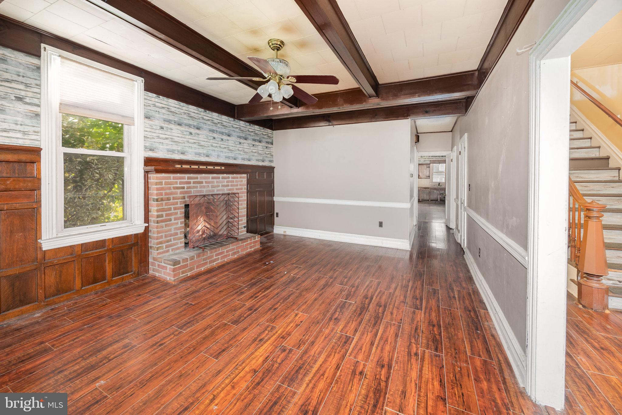 MIDDLETOWN - Residential