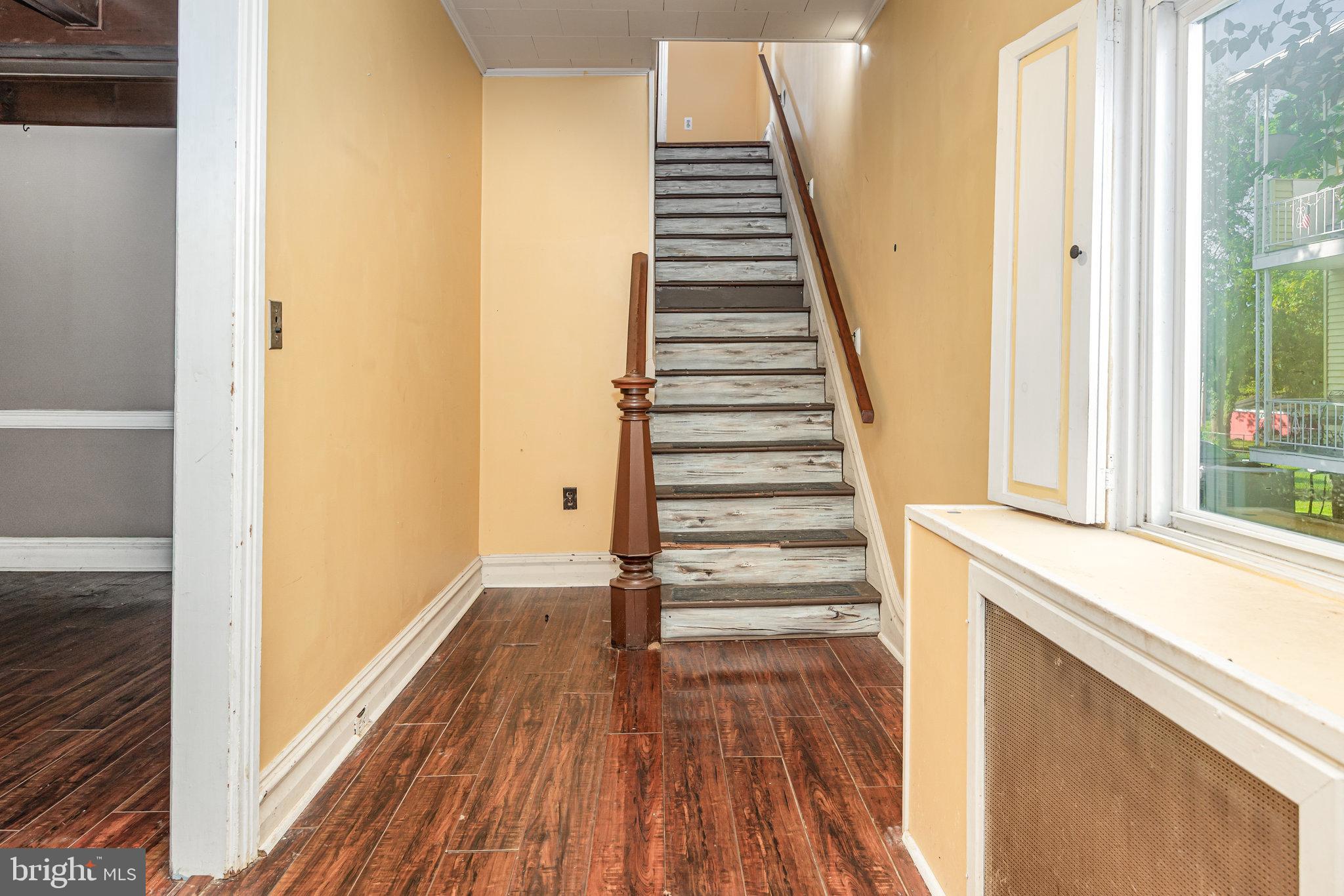 MIDDLETOWN - Residential