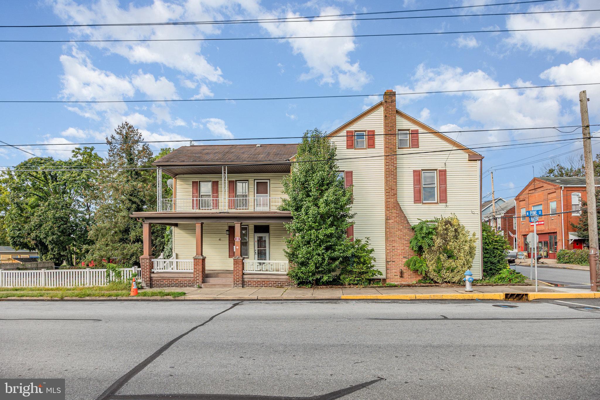 MIDDLETOWN - Residential