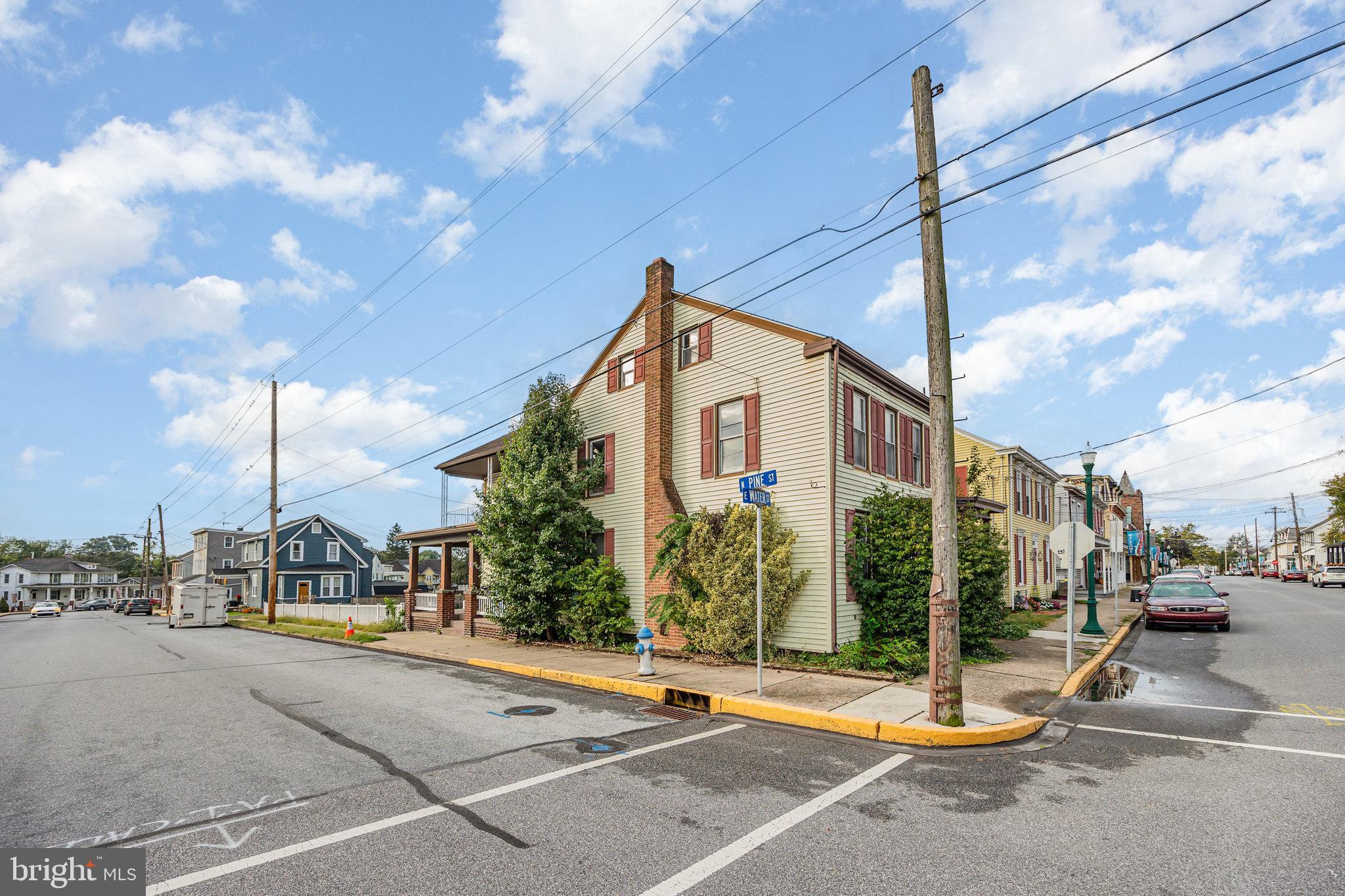 MIDDLETOWN - Residential