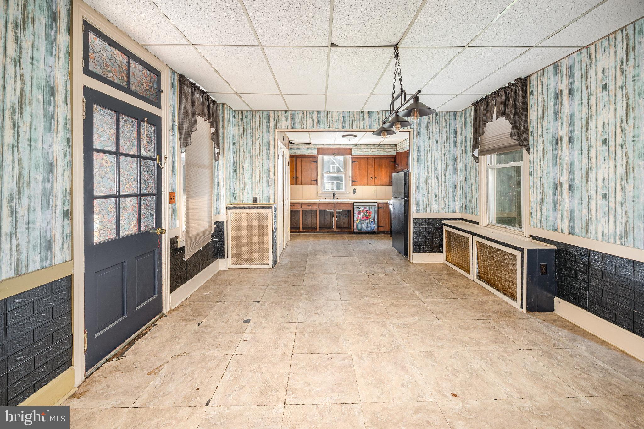 MIDDLETOWN - Residential