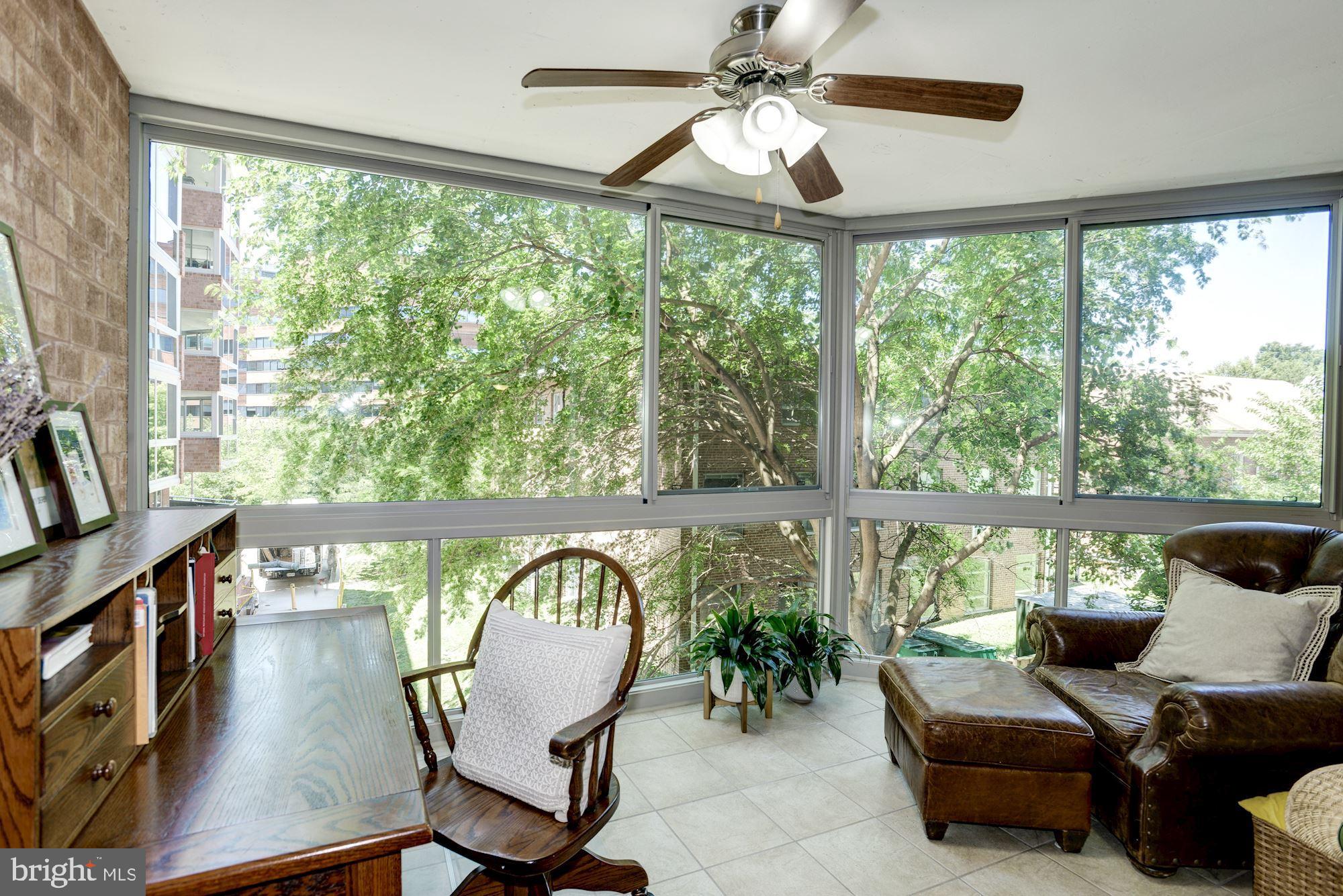 WESTVIEW AT BALLSTON METRO - Residential