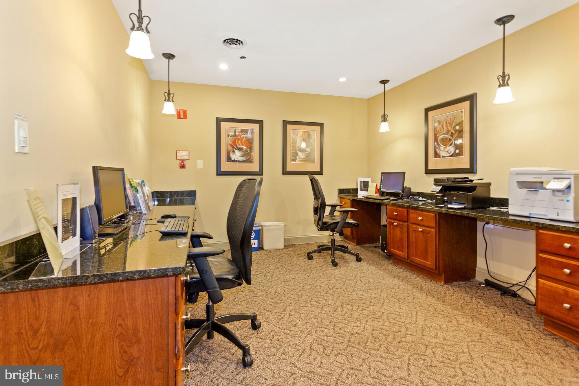 WESTVIEW AT BALLSTON METRO - Residential