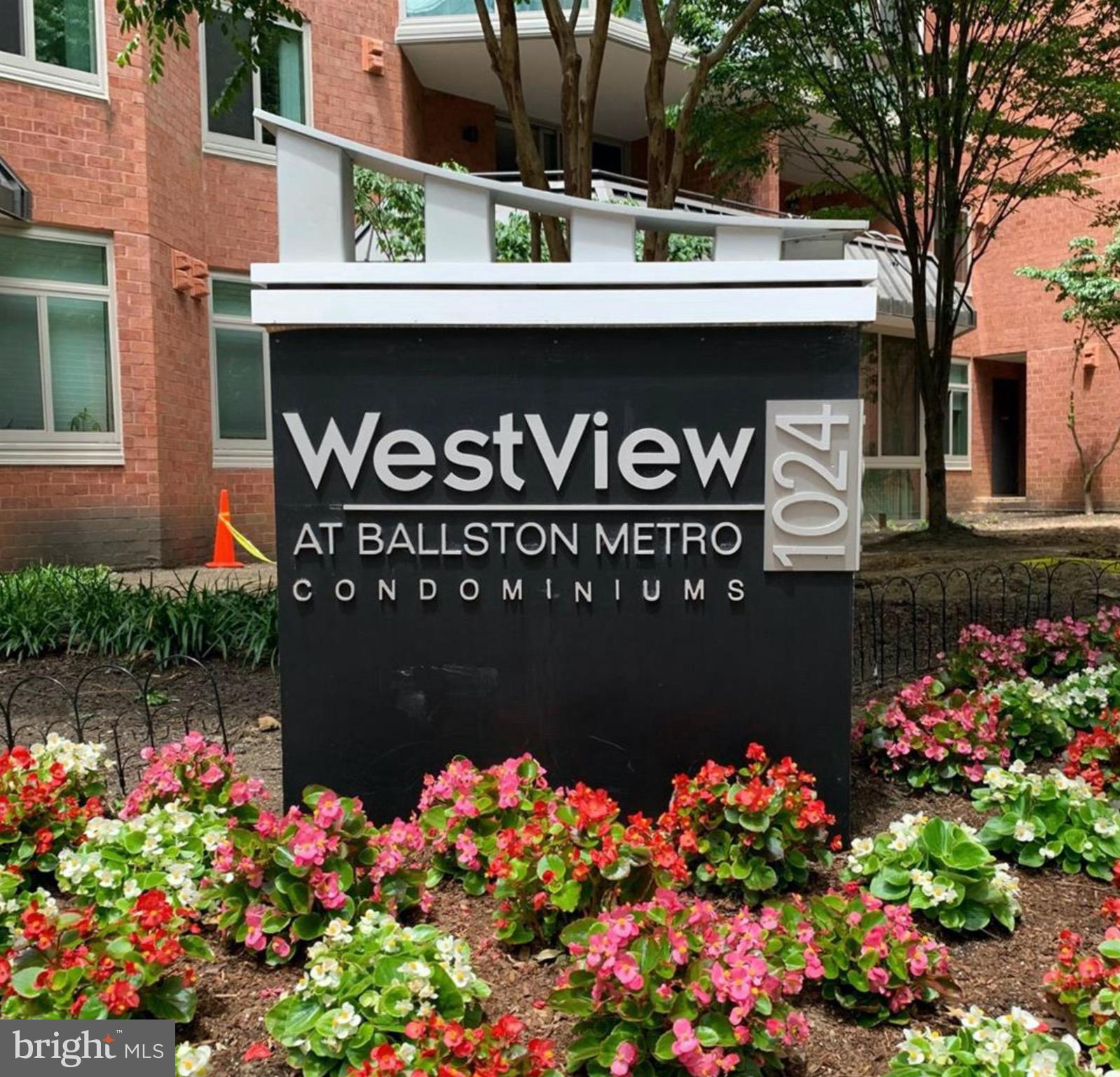 WESTVIEW AT BALLSTON METRO - Residential