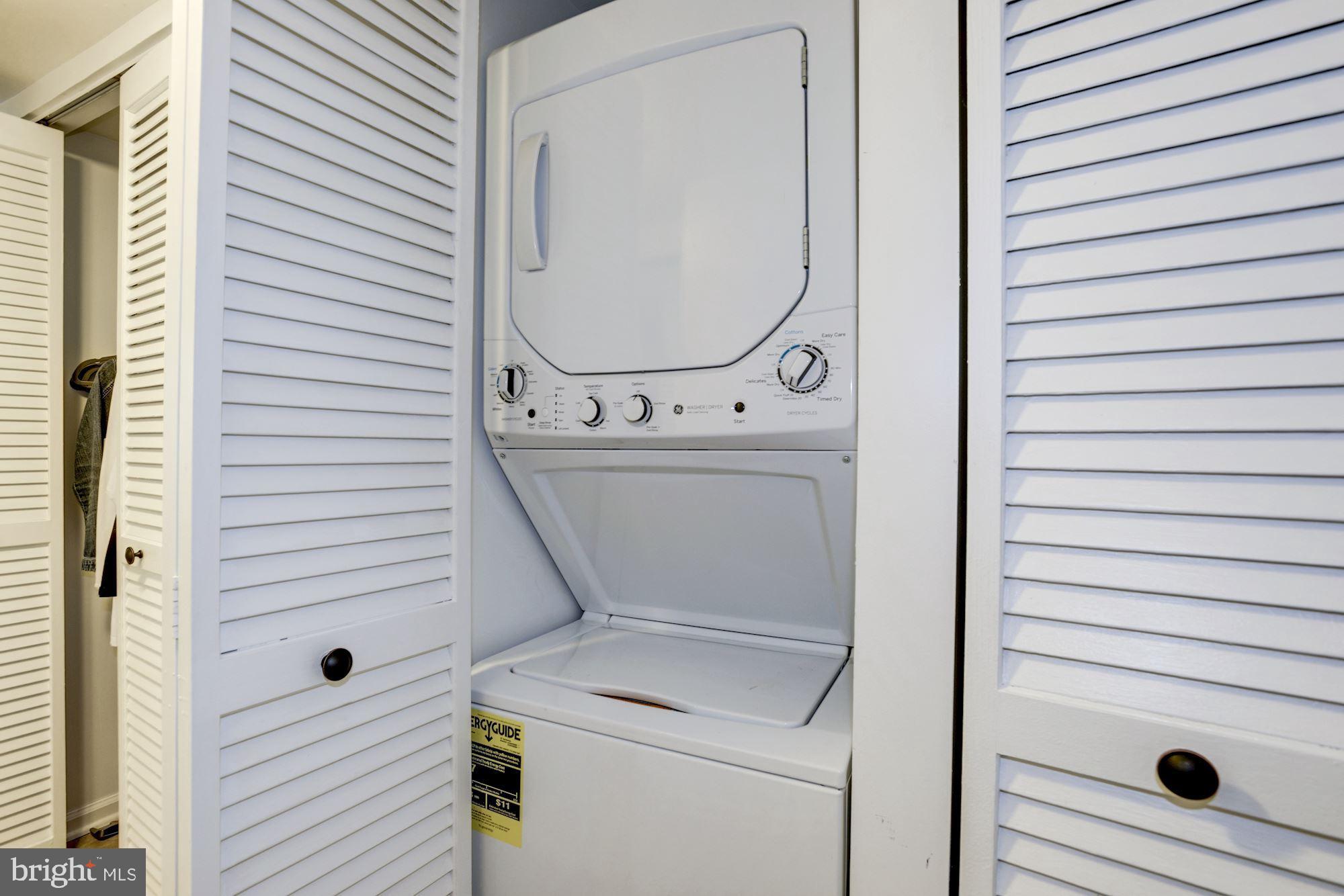 WESTVIEW AT BALLSTON METRO - Residential