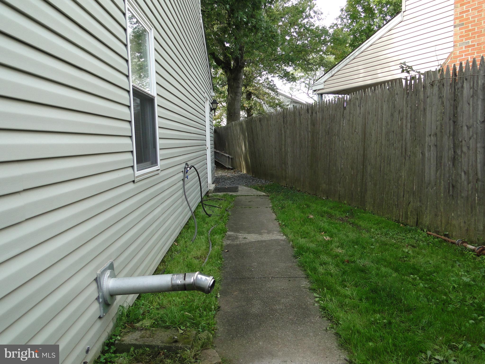 CEDAR GROVE ESTS - Residential