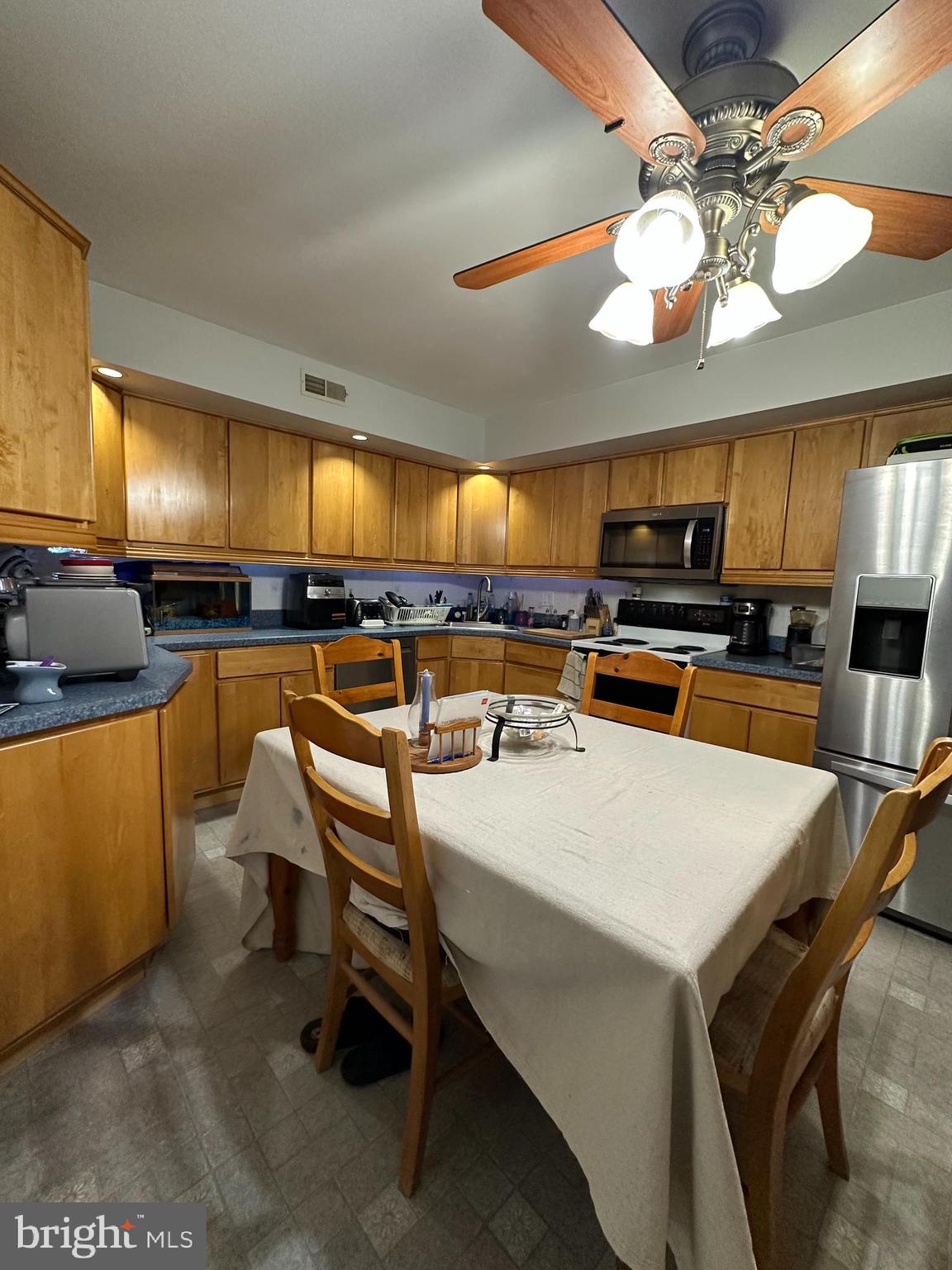 CEDAR GROVE ESTS - Residential