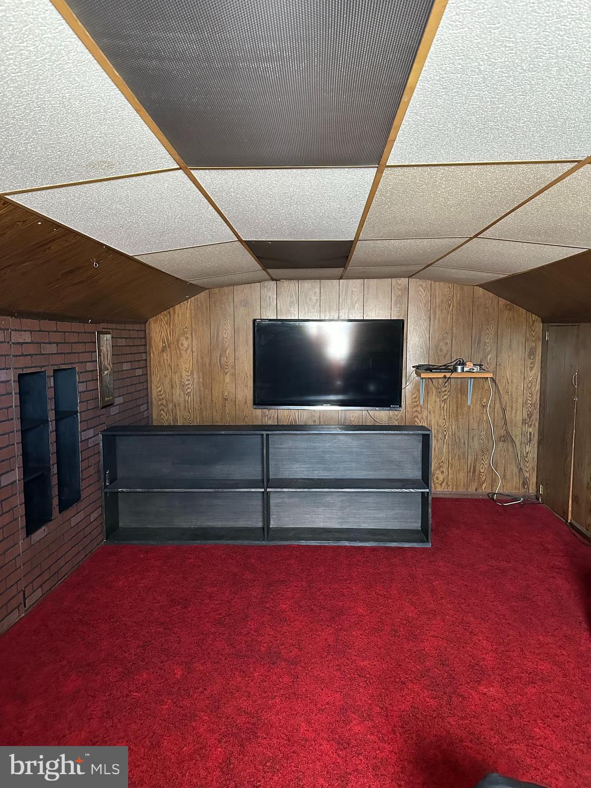 CEDAR GROVE ESTS - Residential