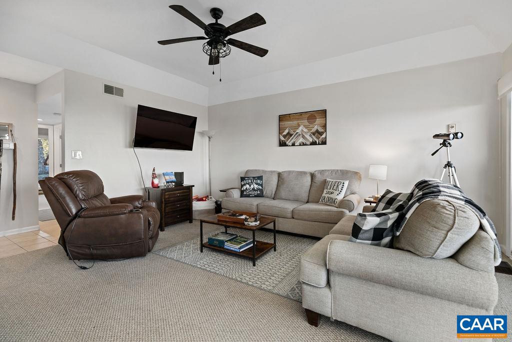 WINTERGREEN RESORT - Residential