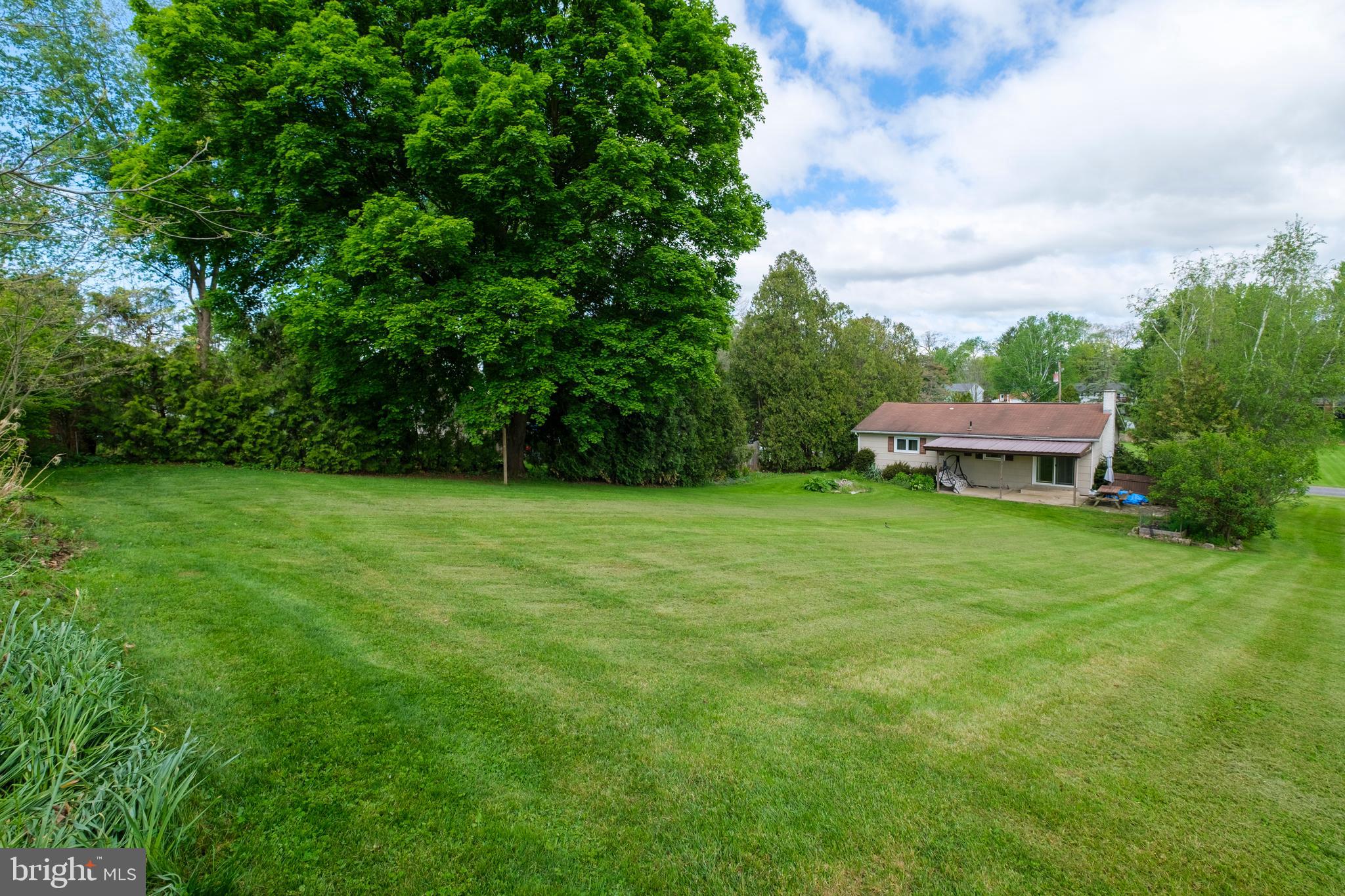 FAIRBROOK - Residential