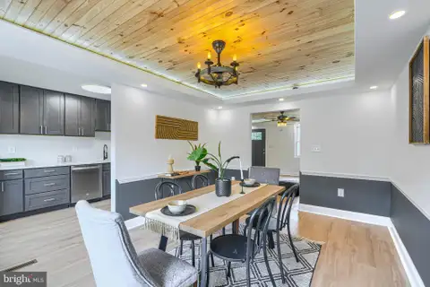 MLS: MDBA2220232
