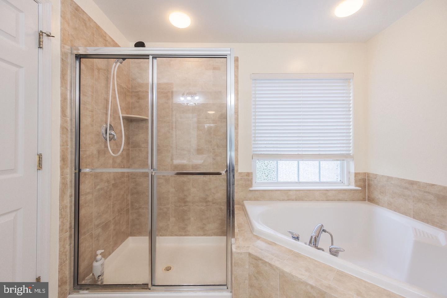 FAIR CHASE - Residential Lease