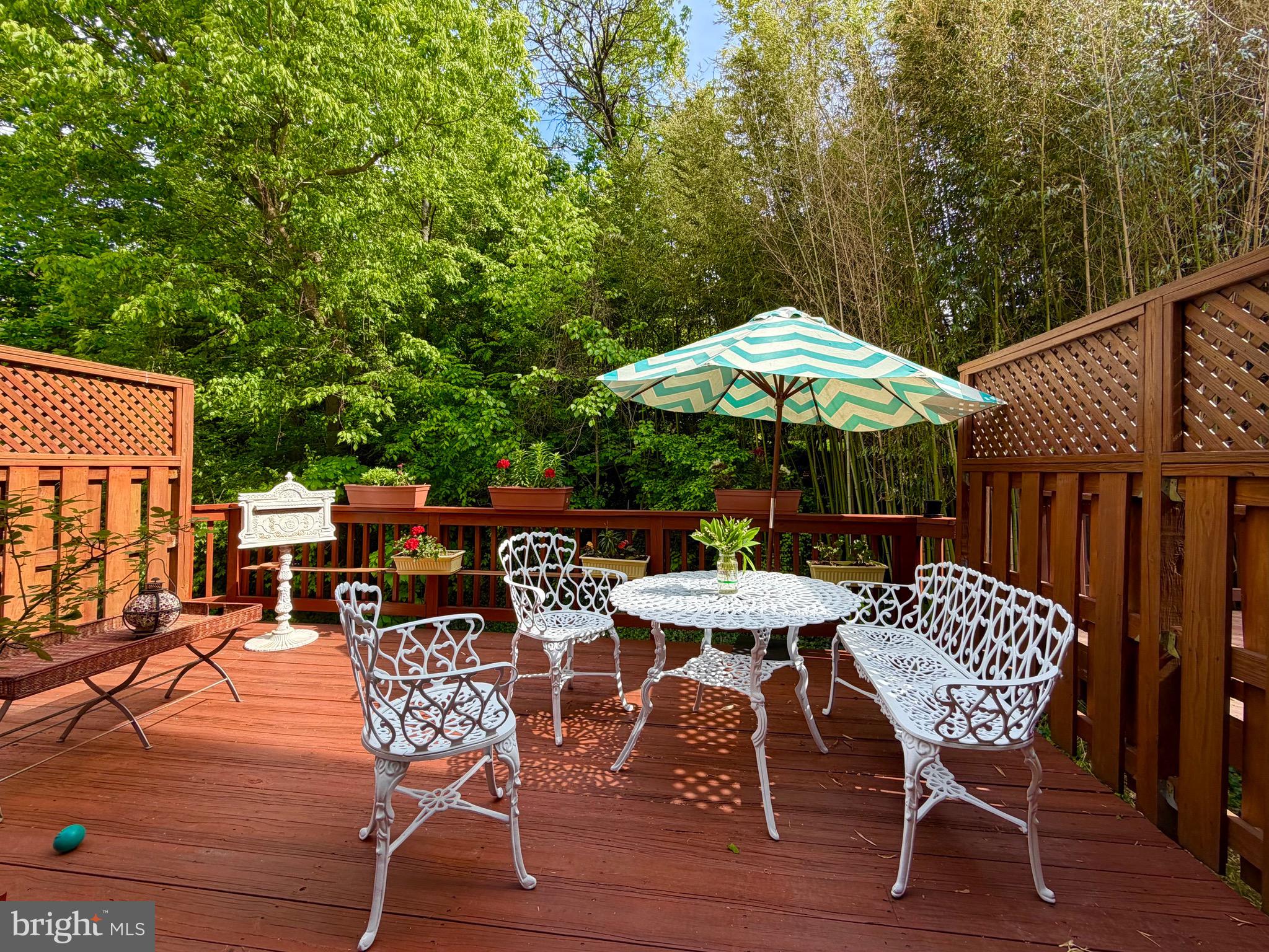 WHITLEY PARK CONDOMINIUM - Residential