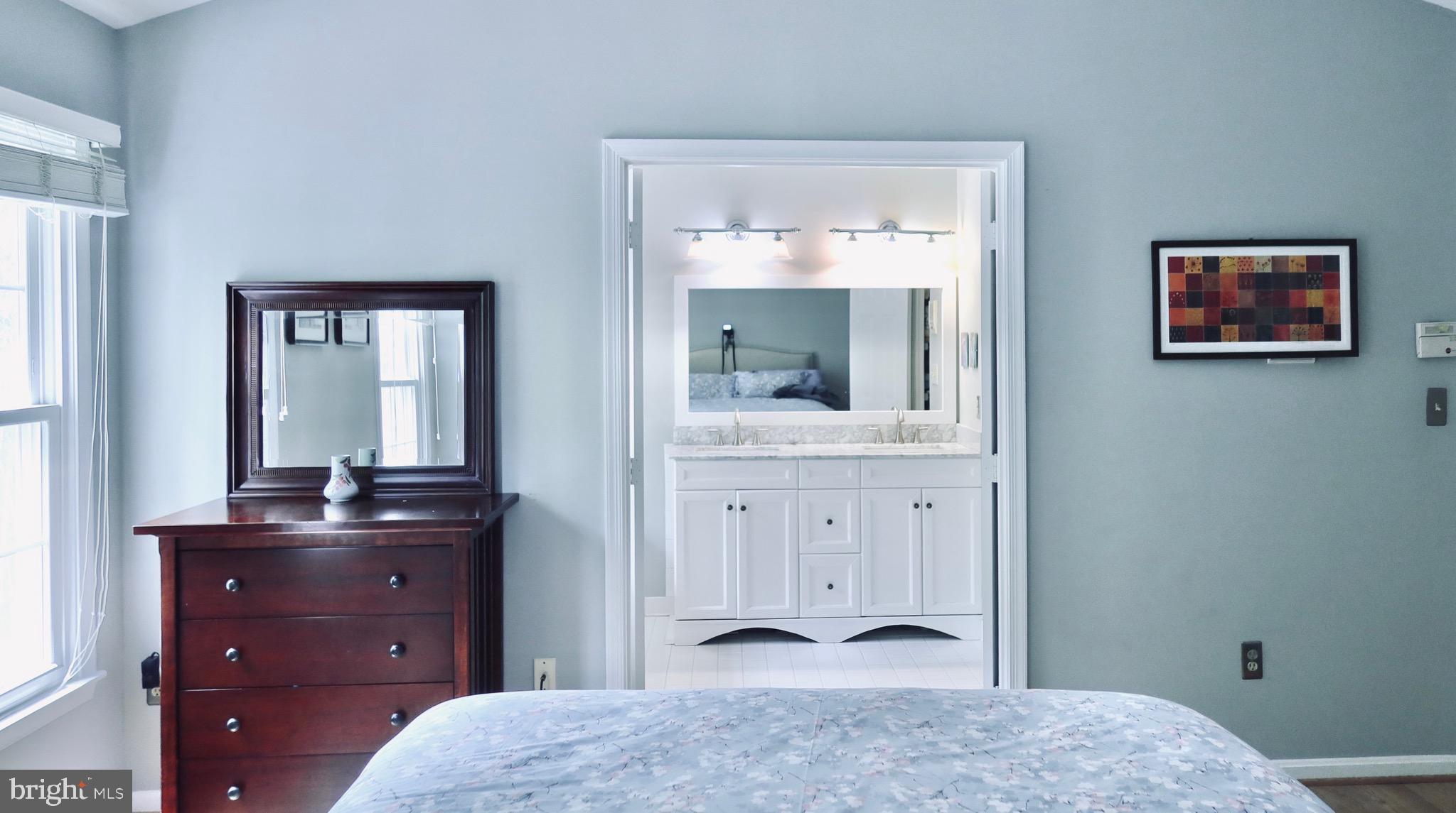 WHITLEY PARK CONDOMINIUM - Residential