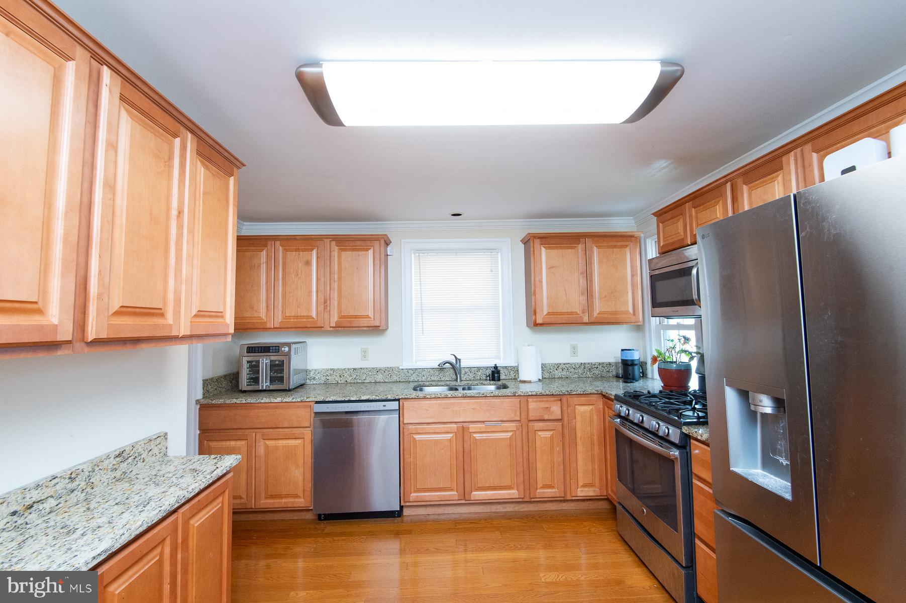 WEST END - Residential