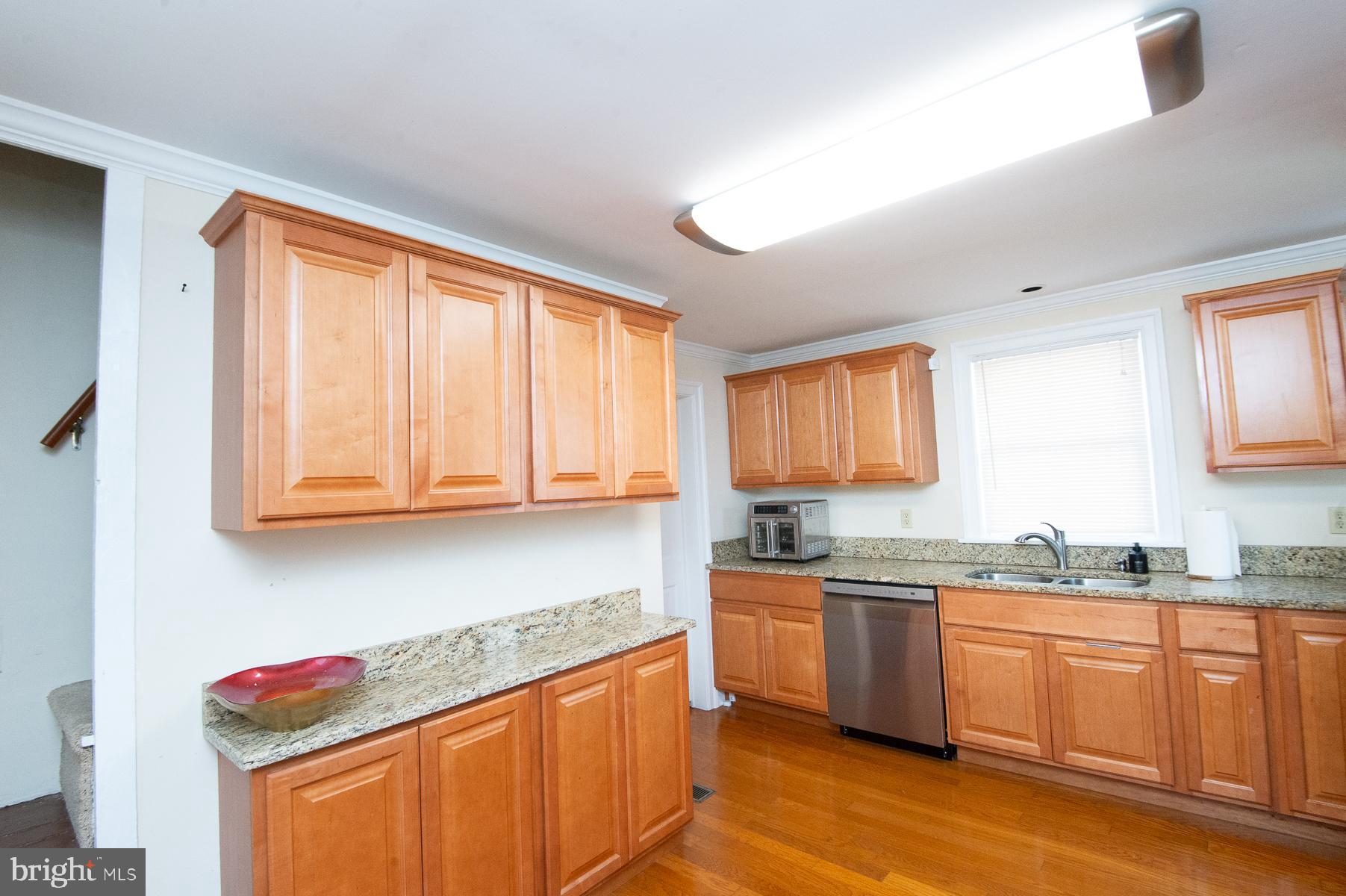 WEST END - Residential