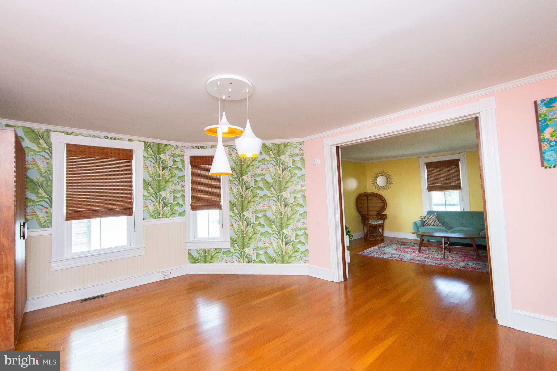 WEST END - Residential