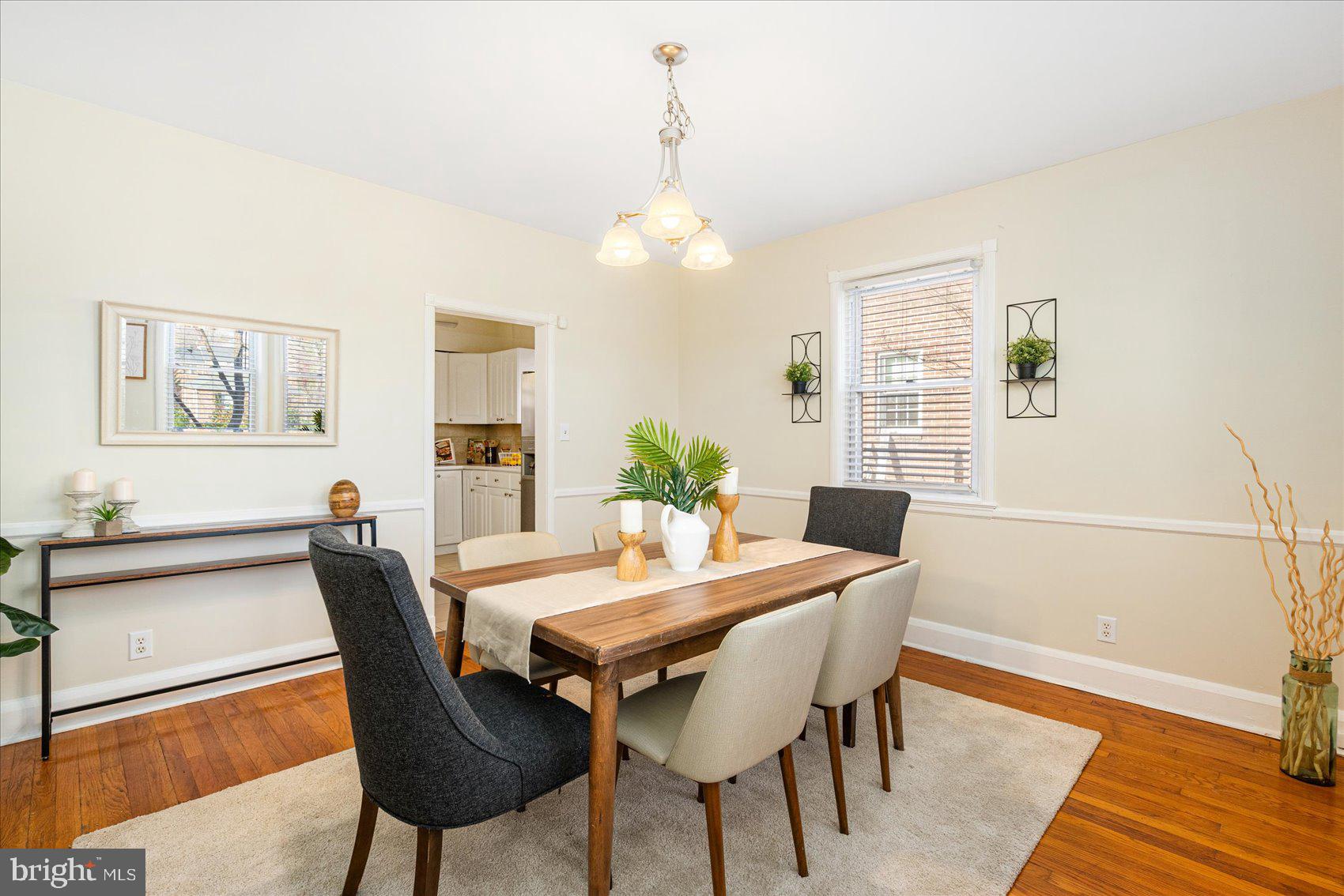 BELVEDERE SQUARE - Residential