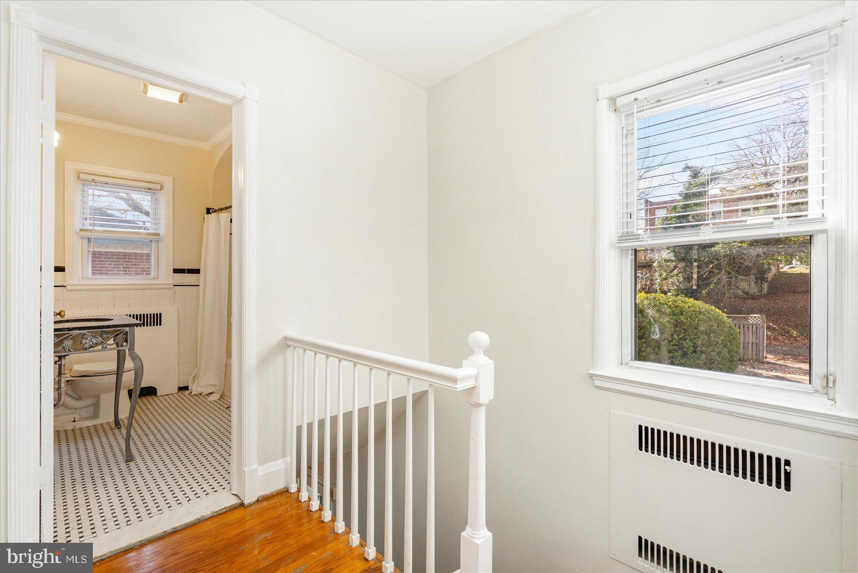 BELVEDERE SQUARE - Residential