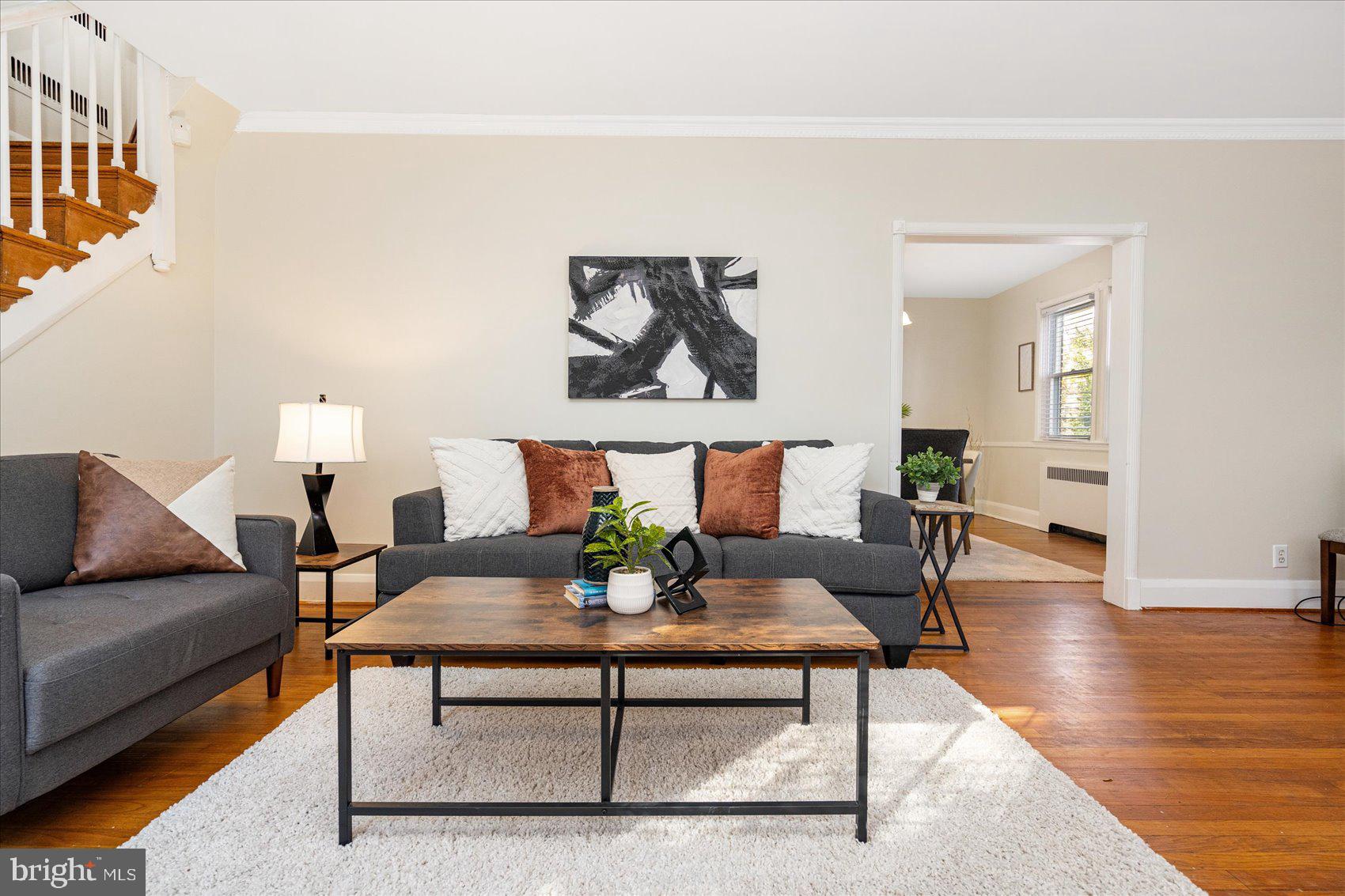 BELVEDERE SQUARE - Residential