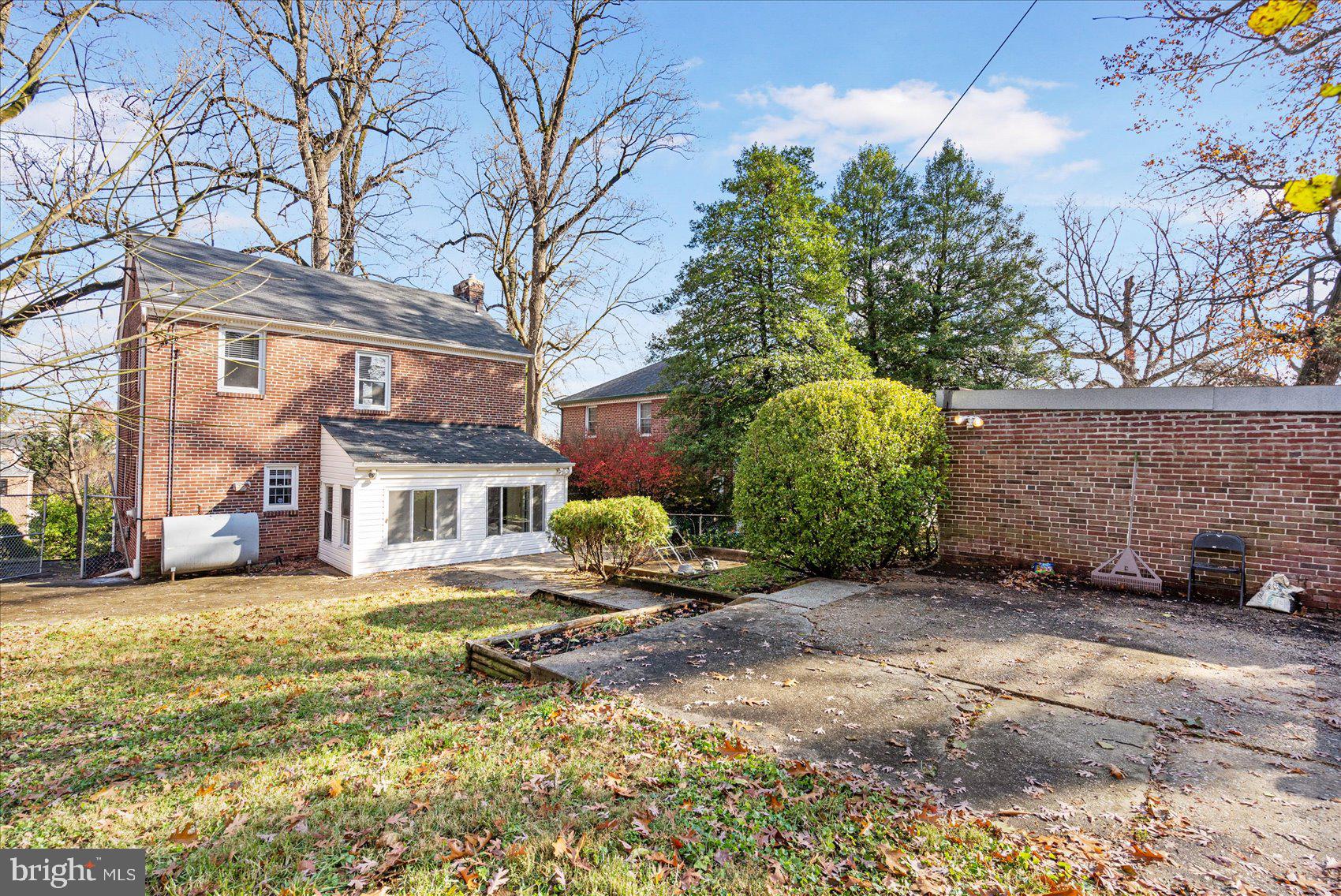 BELVEDERE SQUARE - Residential