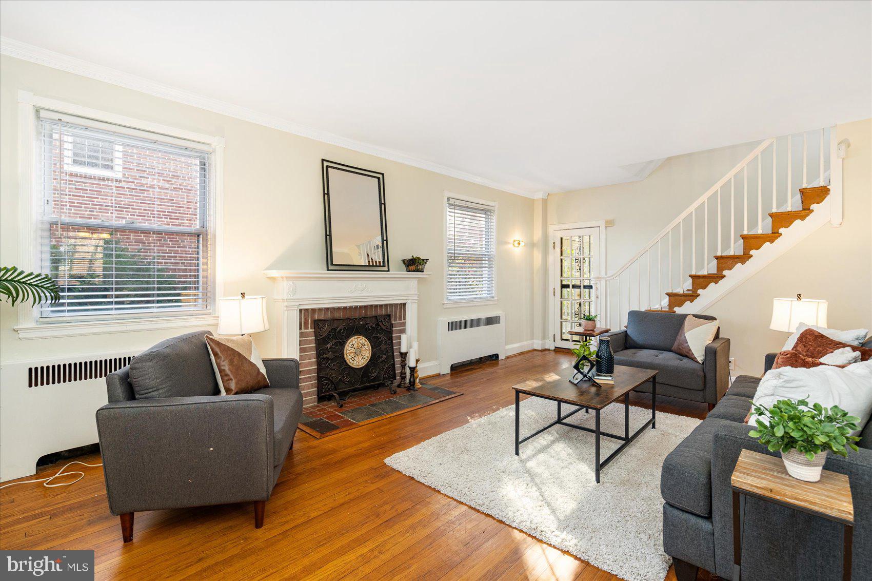 BELVEDERE SQUARE - Residential