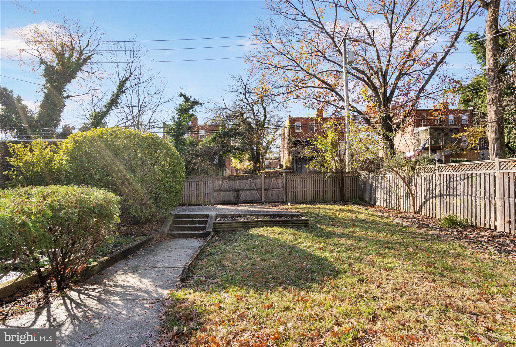 BELVEDERE SQUARE - Residential