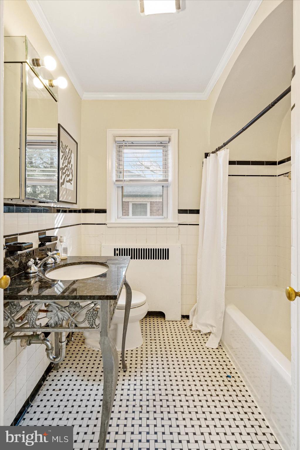 BELVEDERE SQUARE - Residential