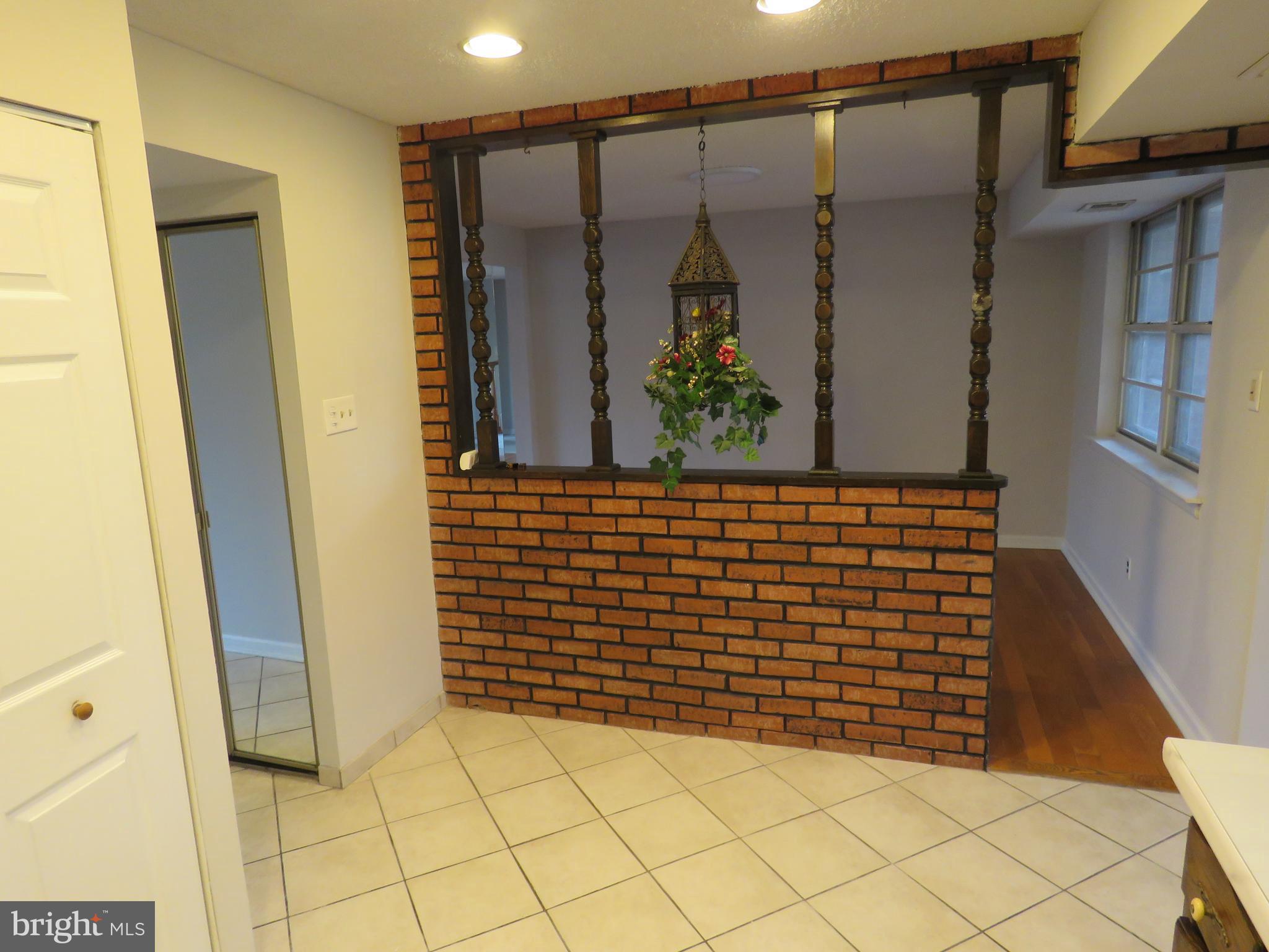 NESHAMINY VALLEY - Residential Lease