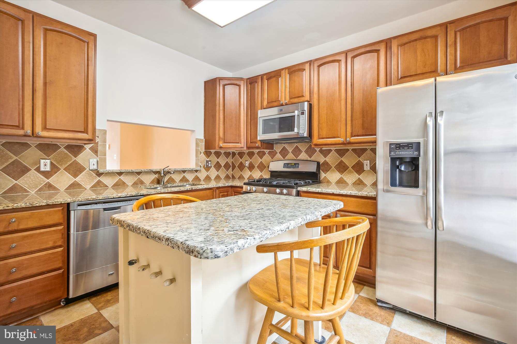 6119 MADISON CREST COURT