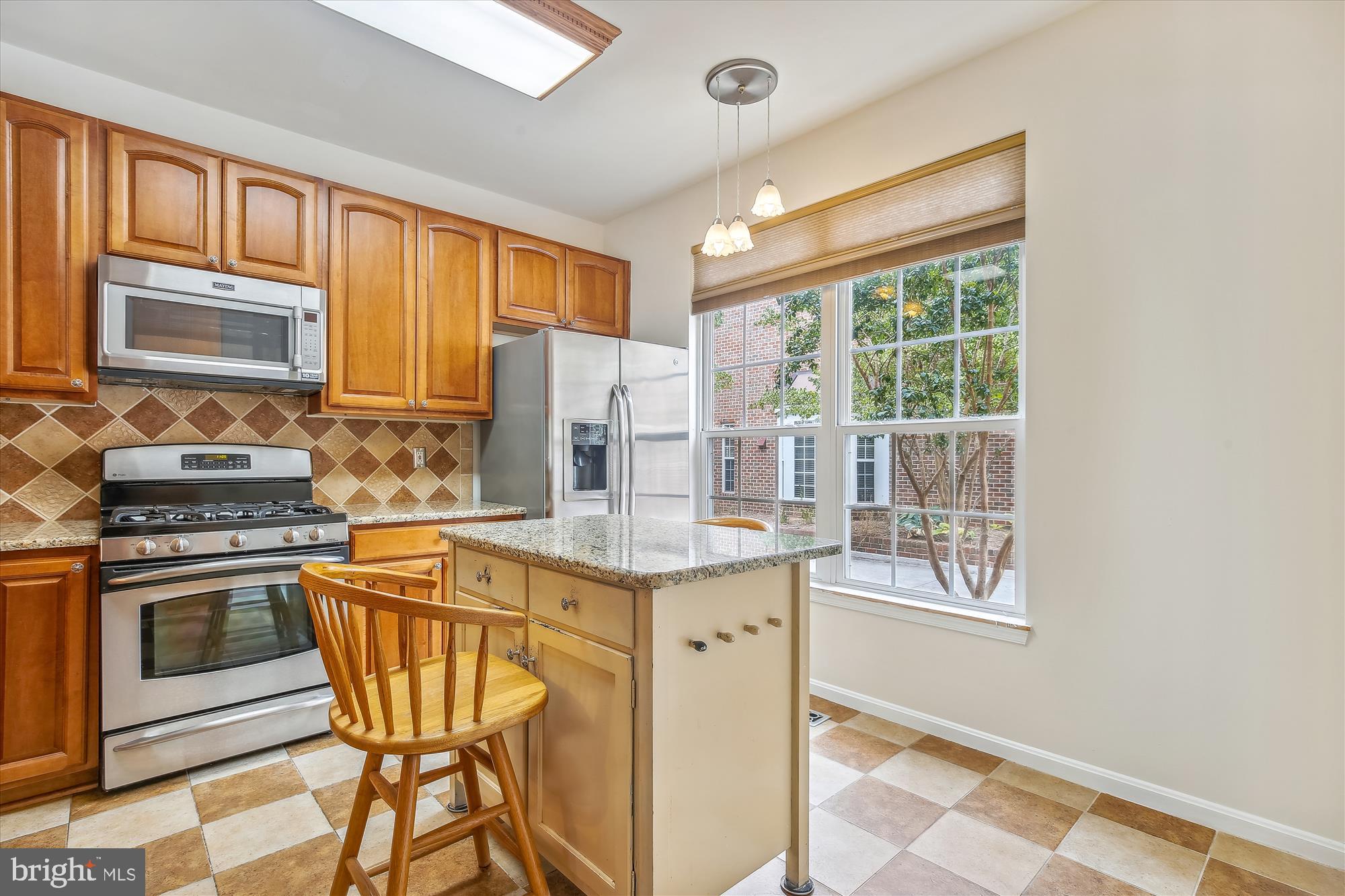 6119 MADISON CREST COURT