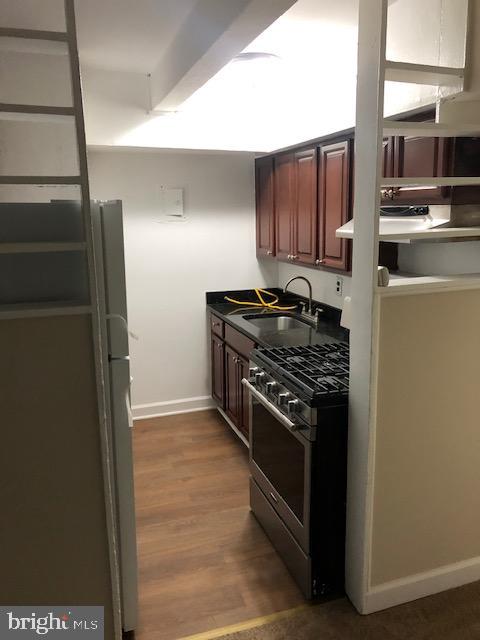 RIGGS HILL - Residential